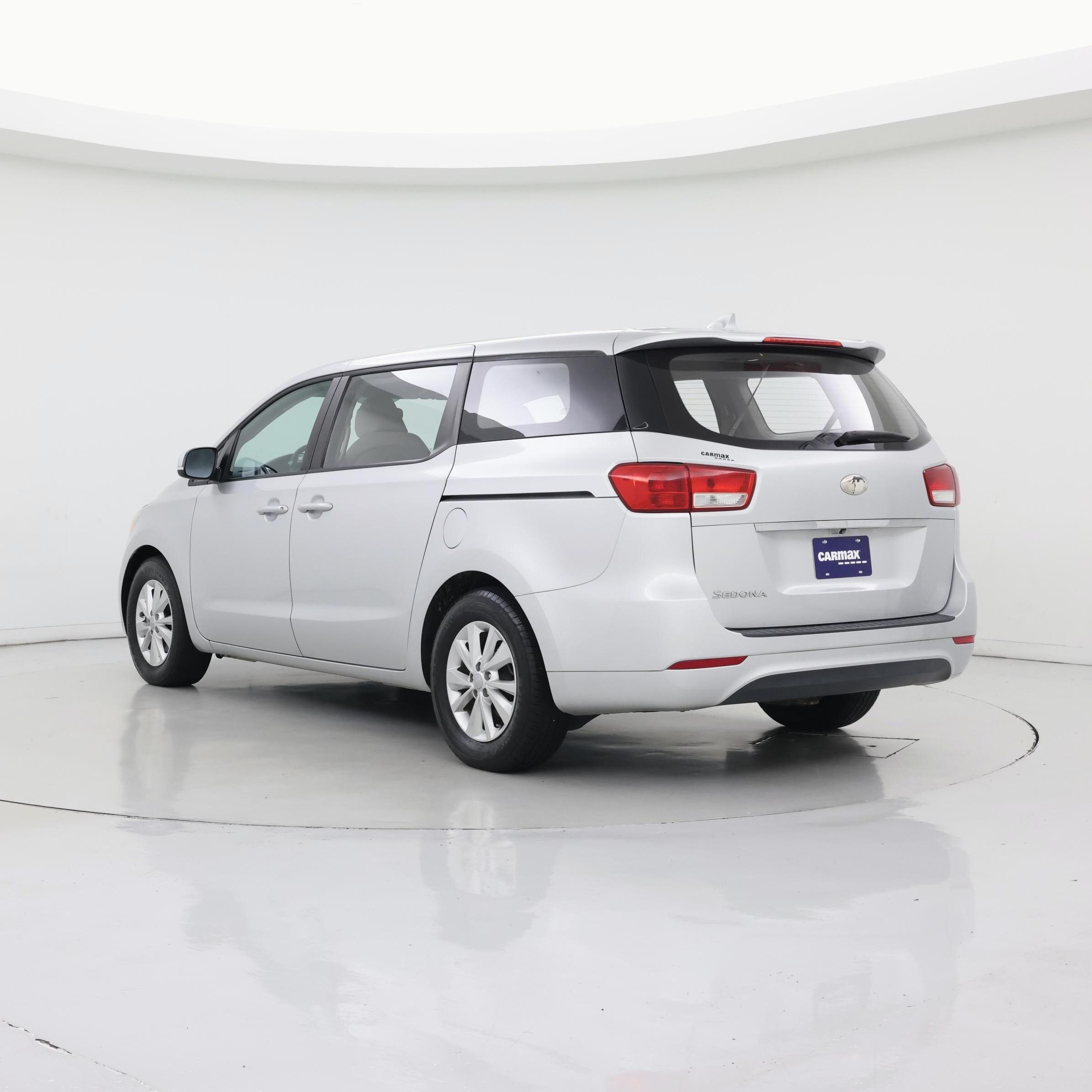Thumbnail: 2018 Kia Sedona - 2