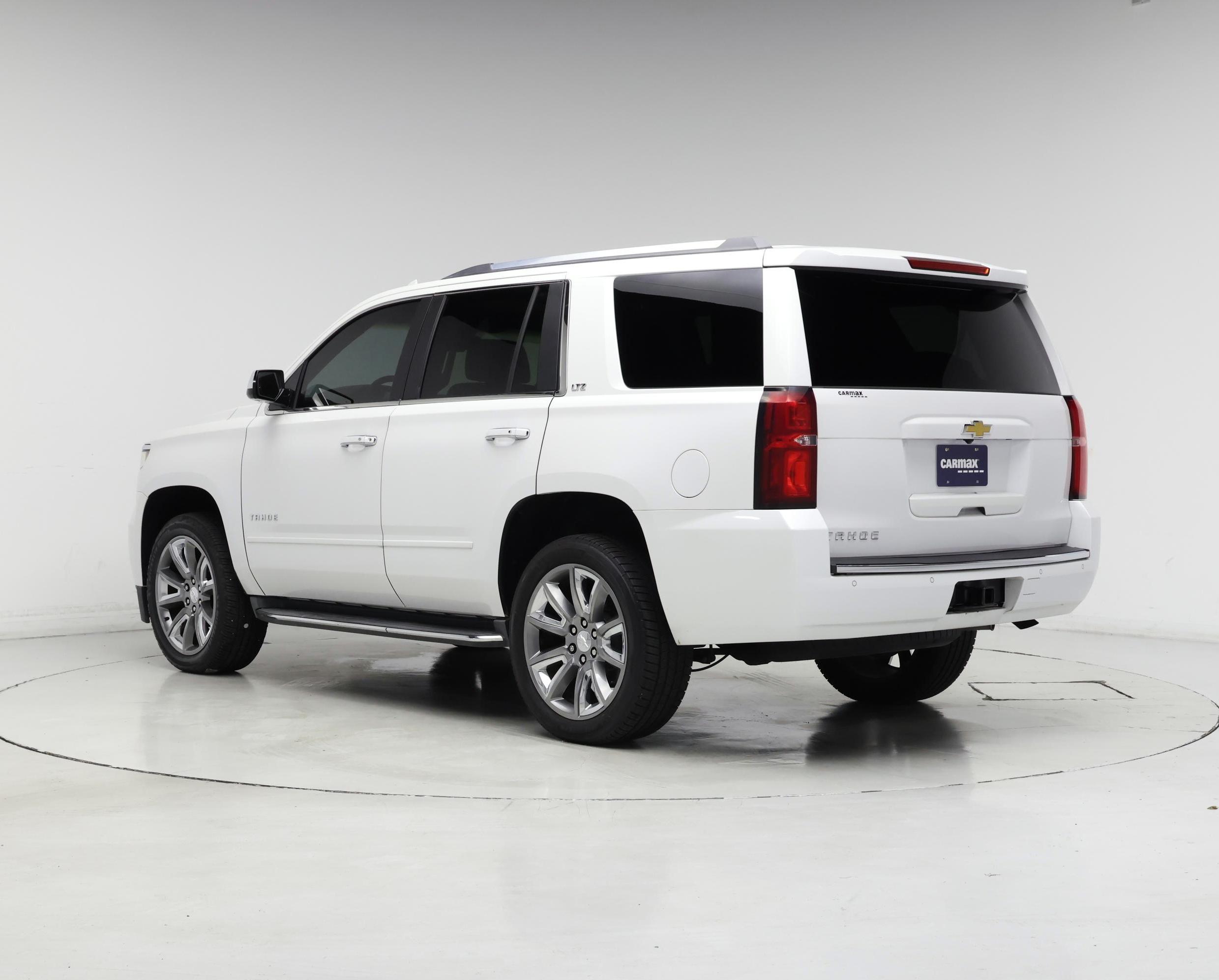 Thumbnail: 2016 Chevrolet Tahoe - 2