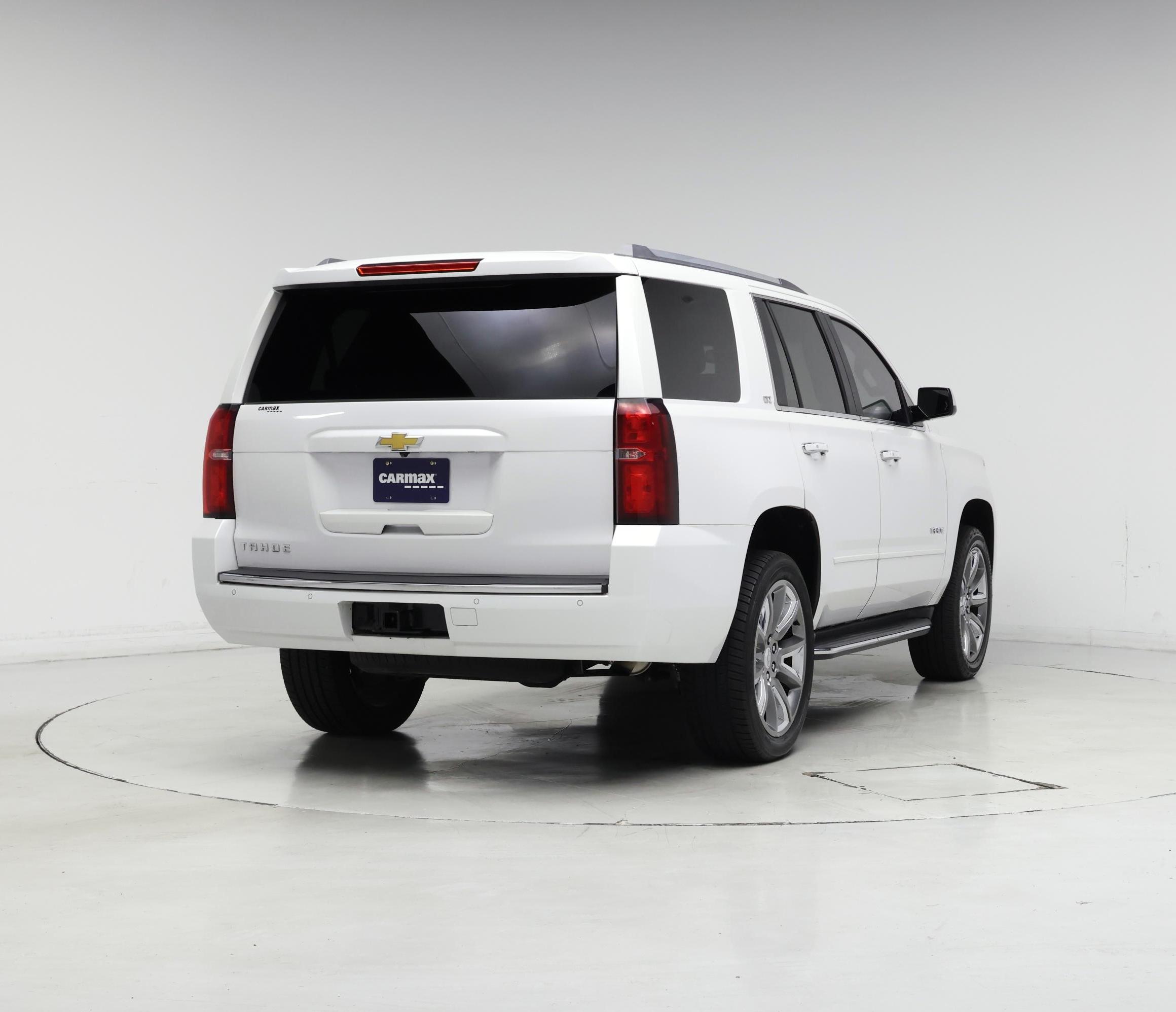 Thumbnail: 2016 Chevrolet Tahoe - 8