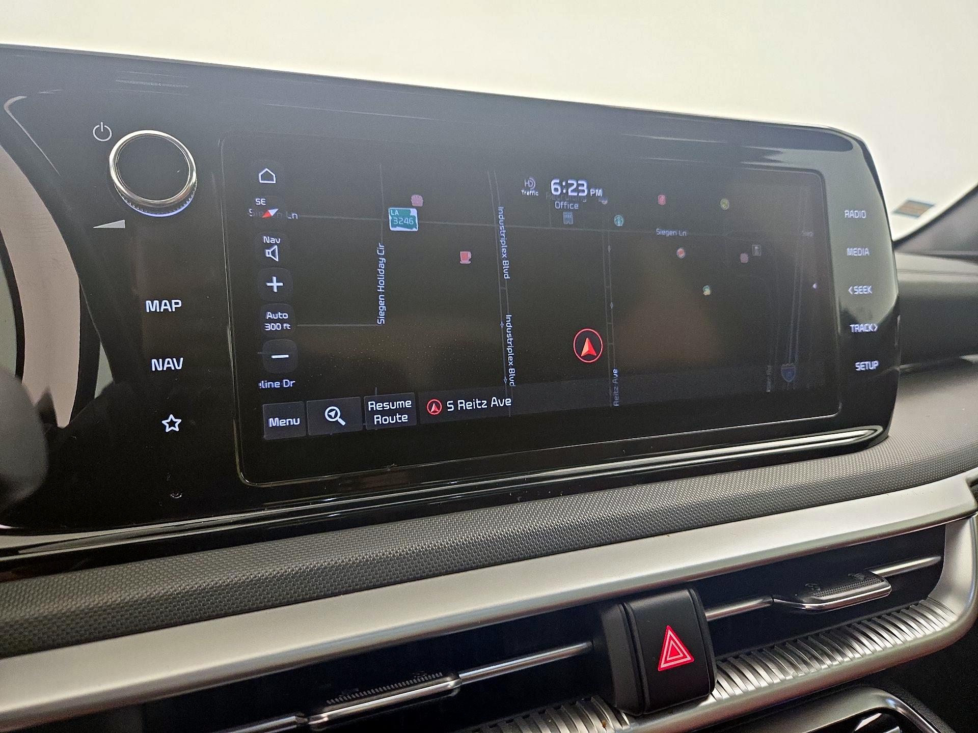 Thumbnail: 2021 Kia K5 - 14
