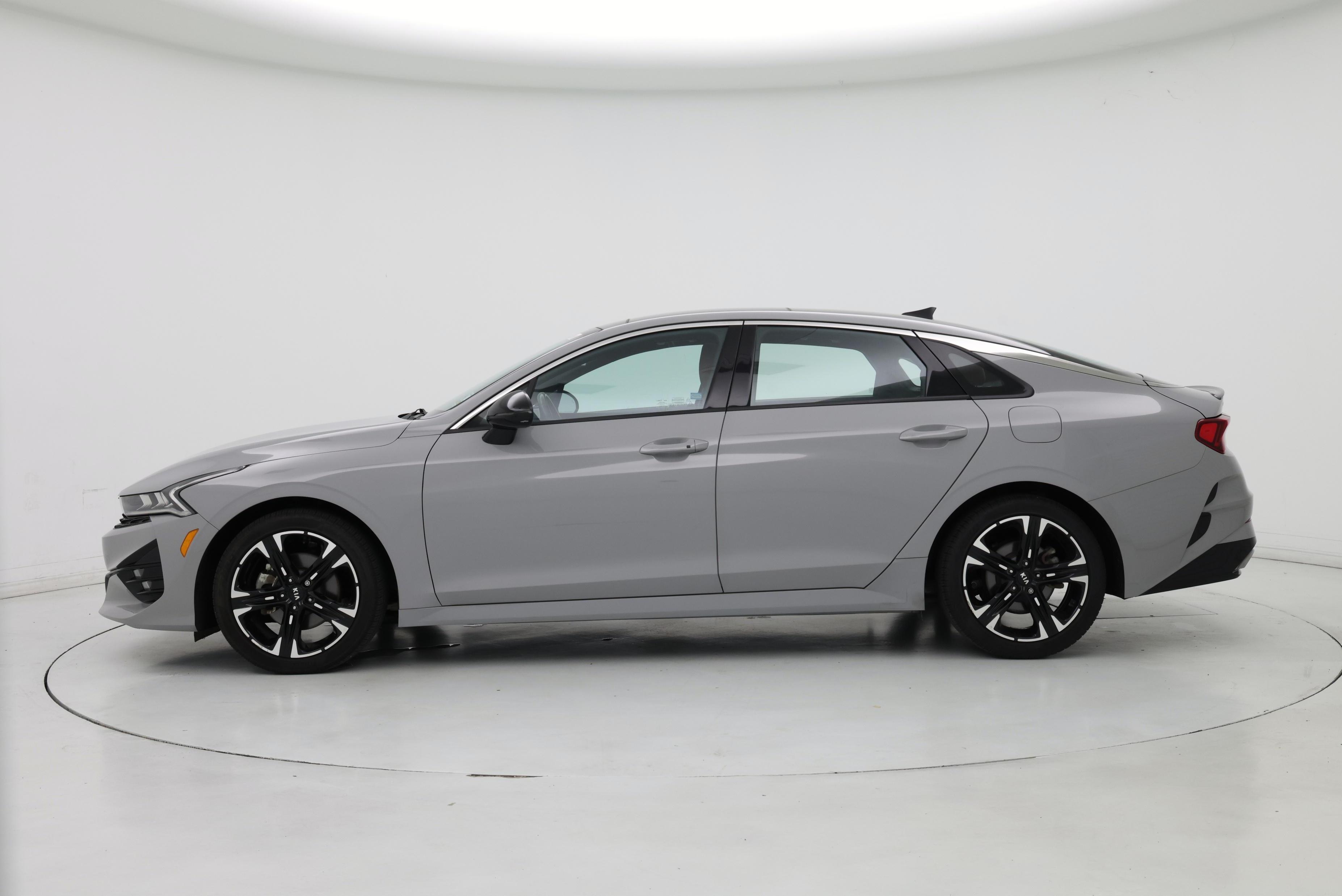 Thumbnail: 2021 Kia K5 - 3
