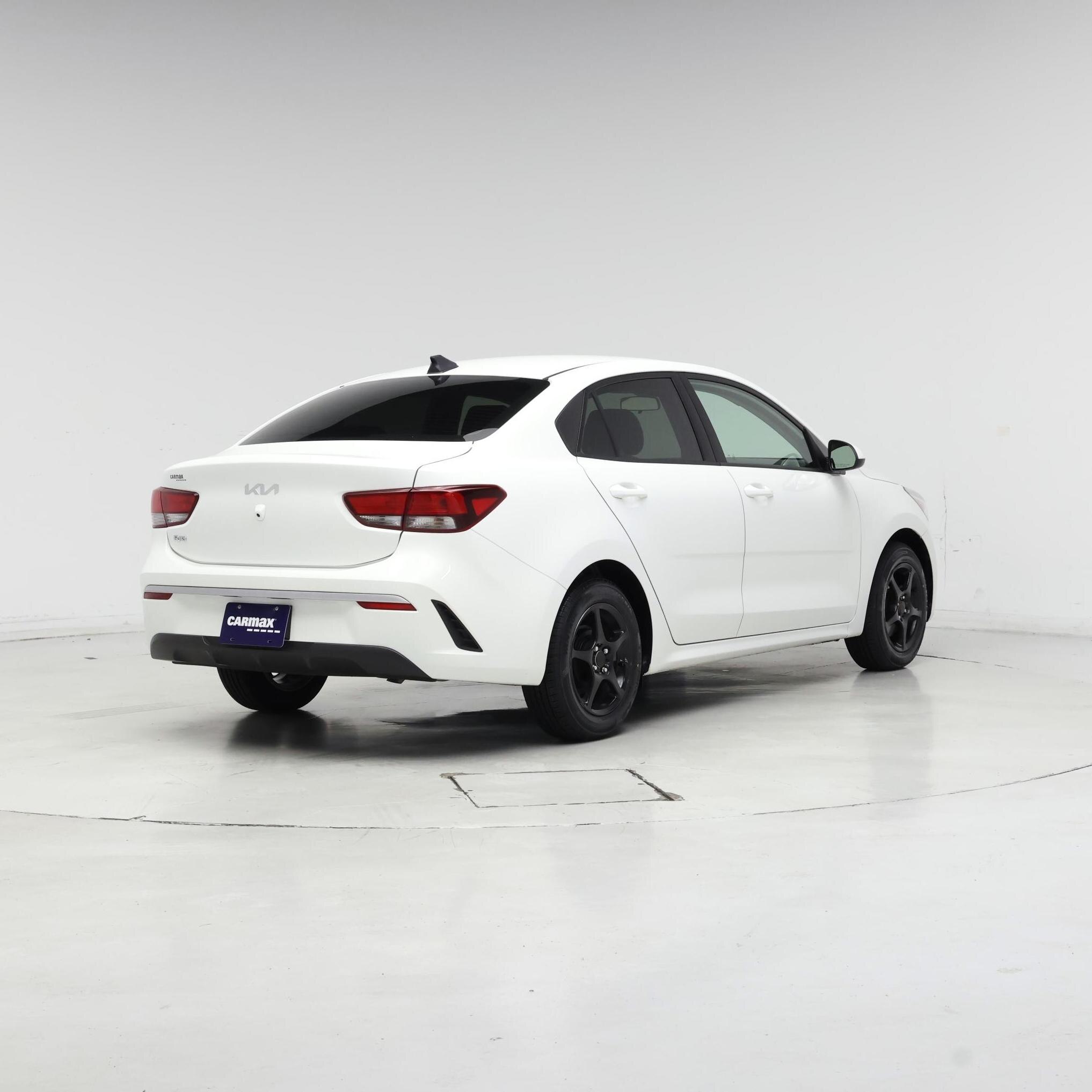 Thumbnail: 2023 Kia Rio - 8