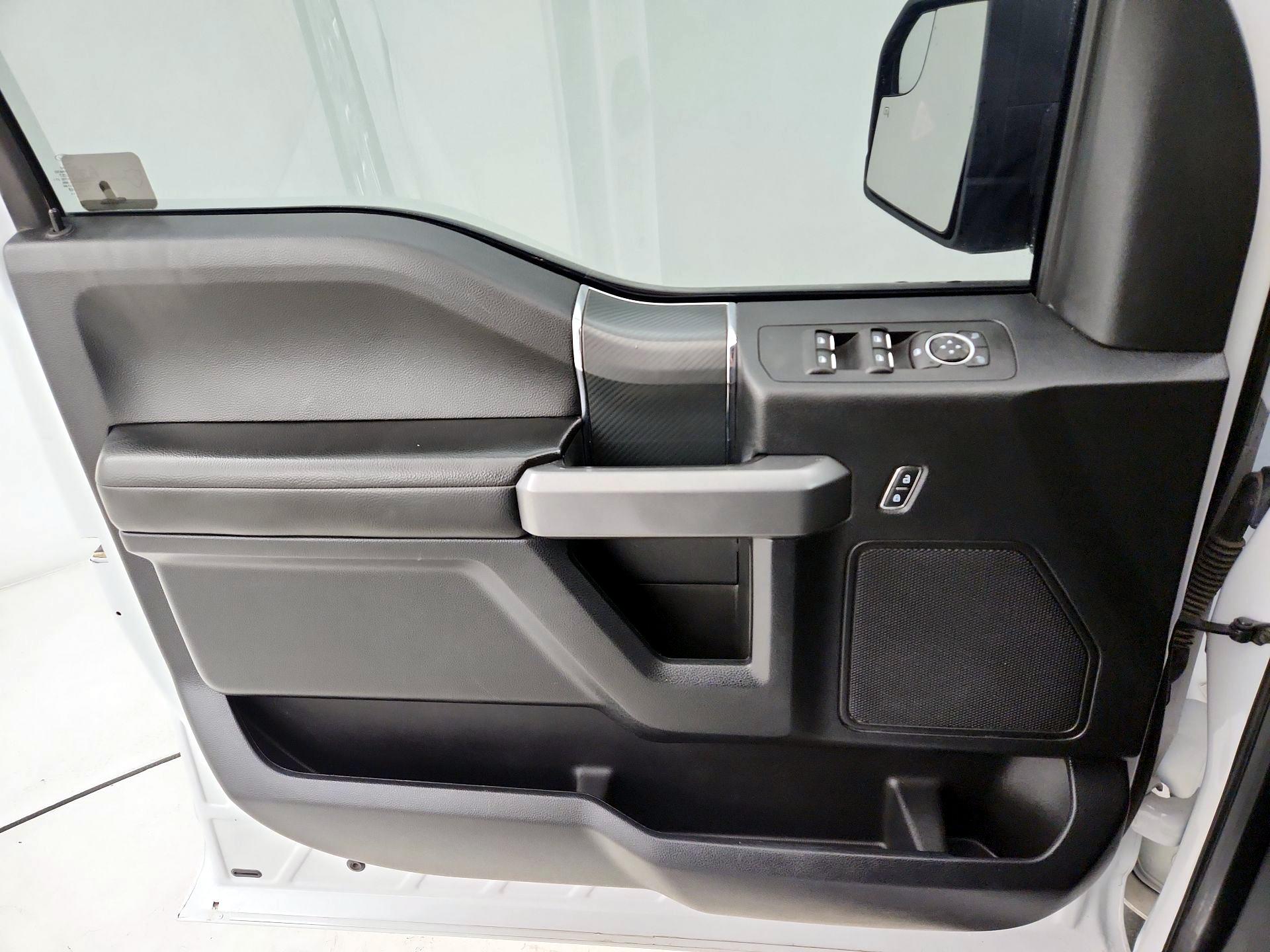Thumbnail: 2018 Ford F-150 - 12