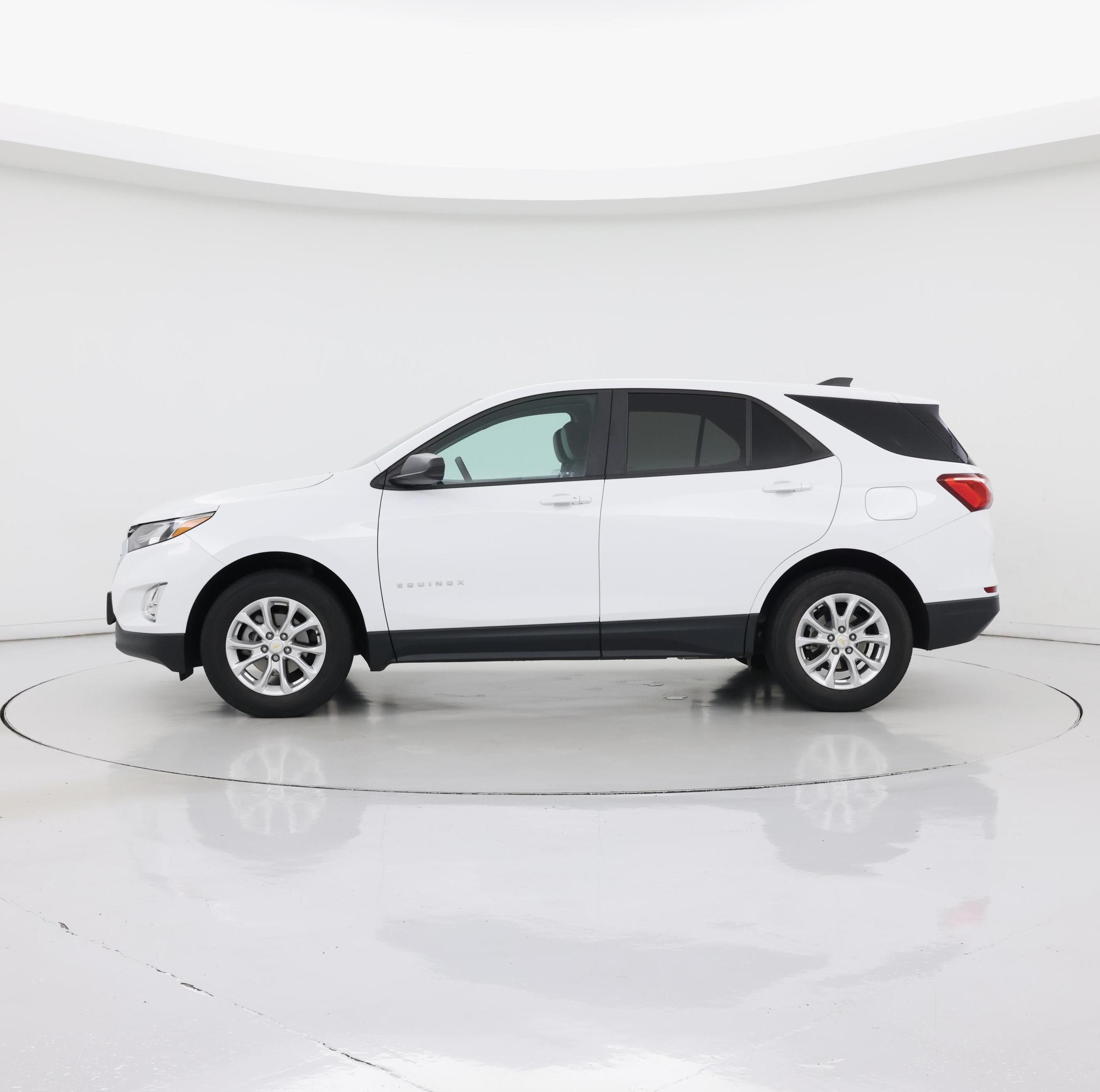 Thumbnail: 2020 Chevrolet Equinox - 3