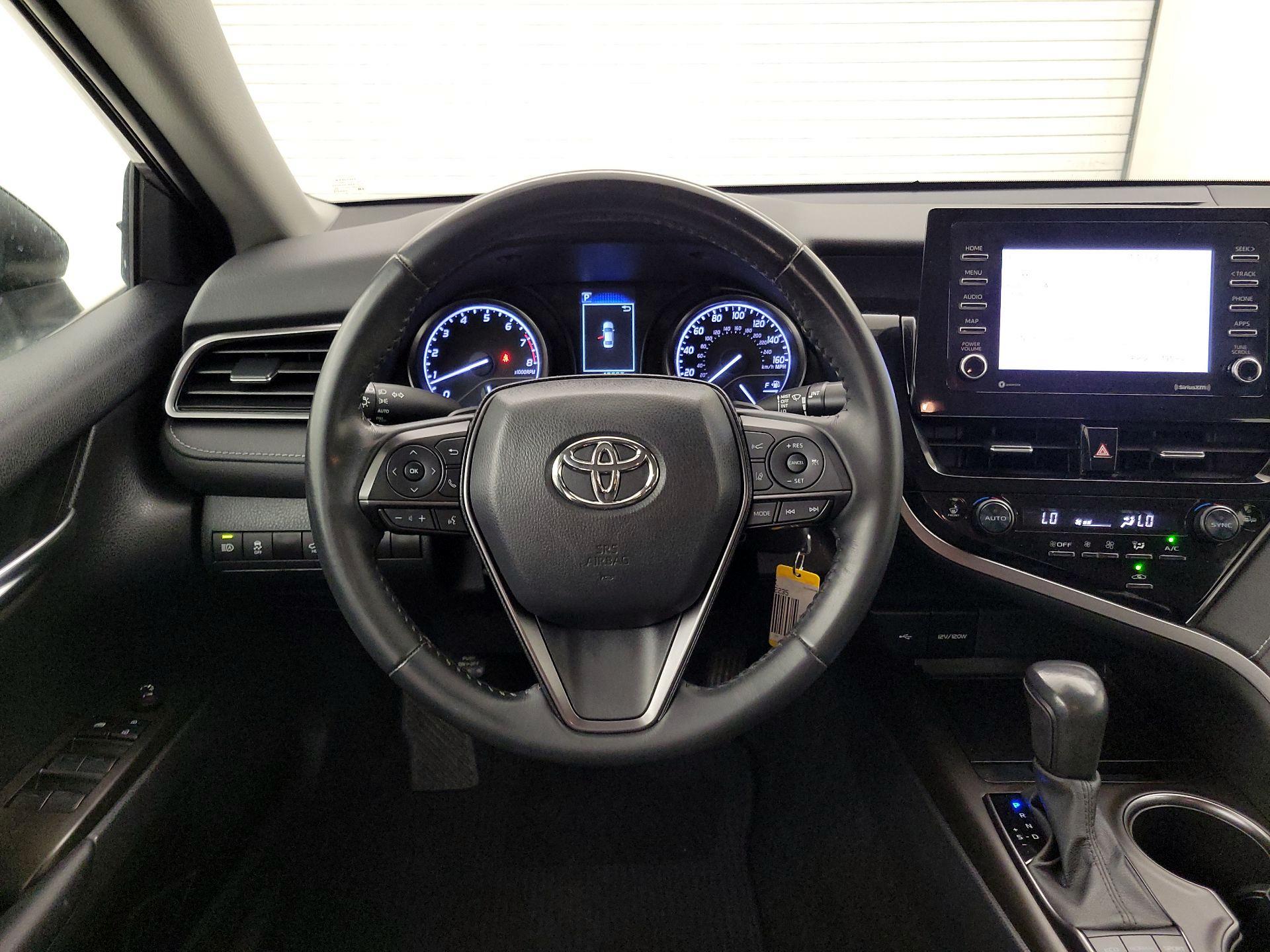 Thumbnail: 2023 Toyota Camry - 10