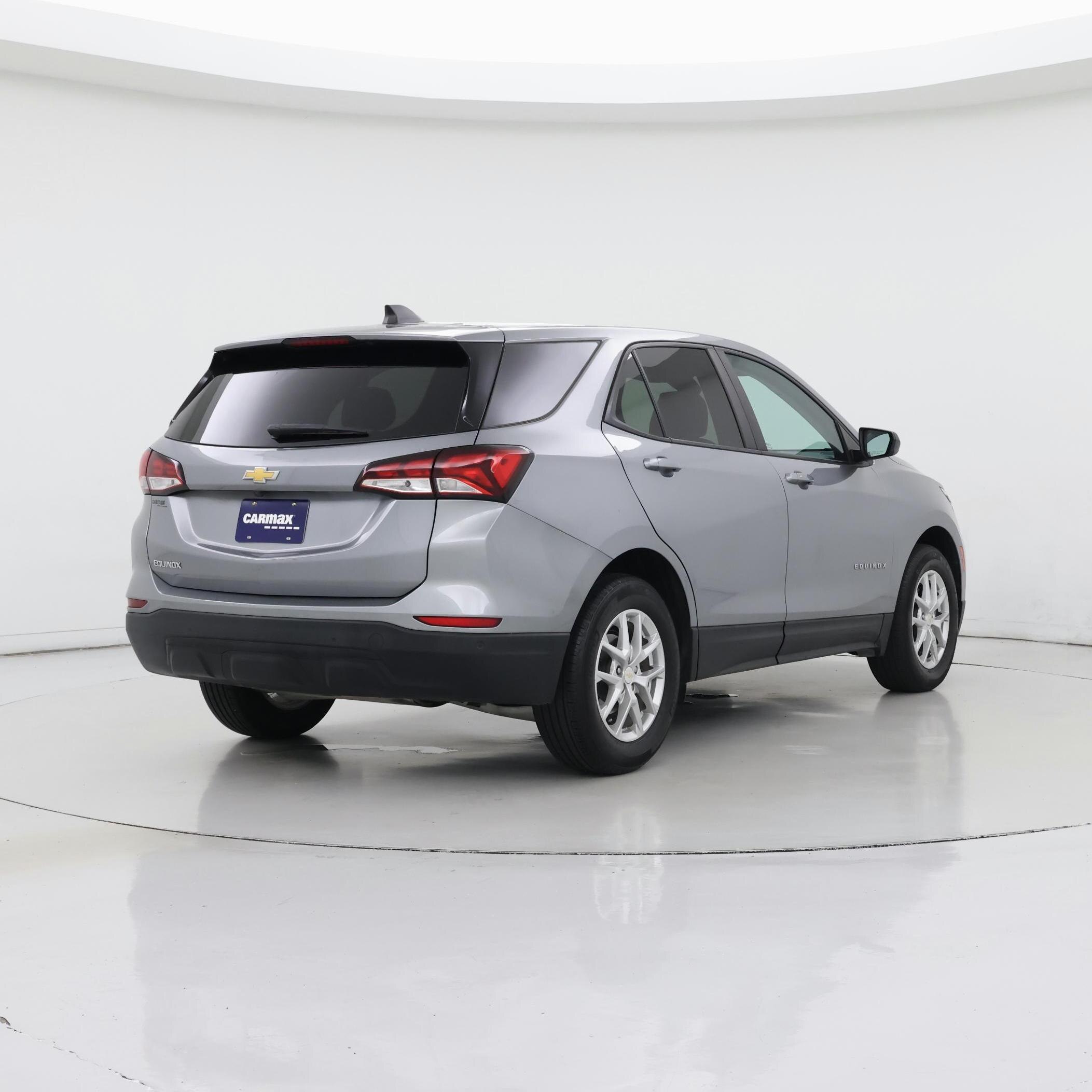 Thumbnail: 2023 Chevrolet Equinox - 8