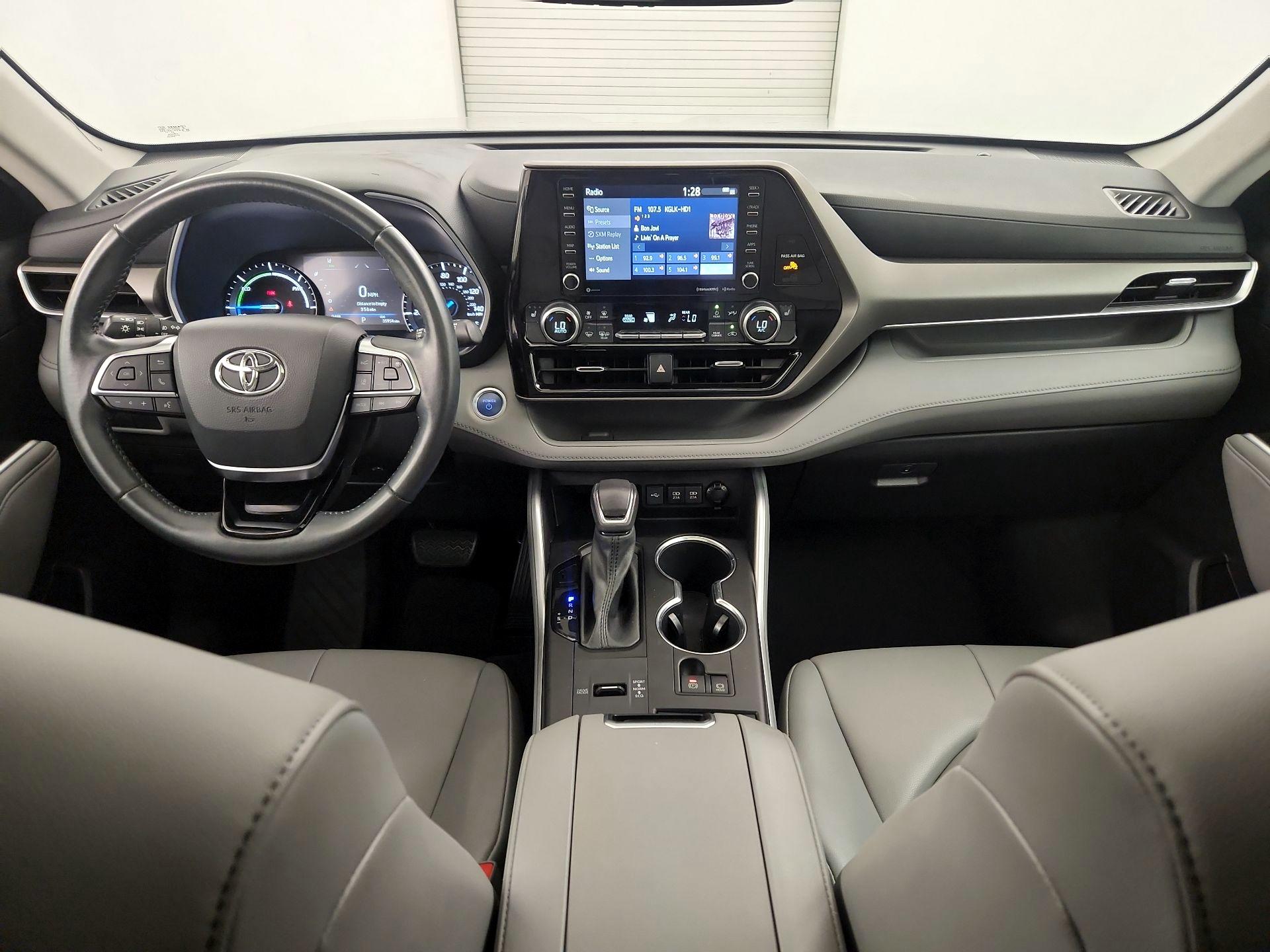 Thumbnail: 2021 Toyota Highlander - 9
