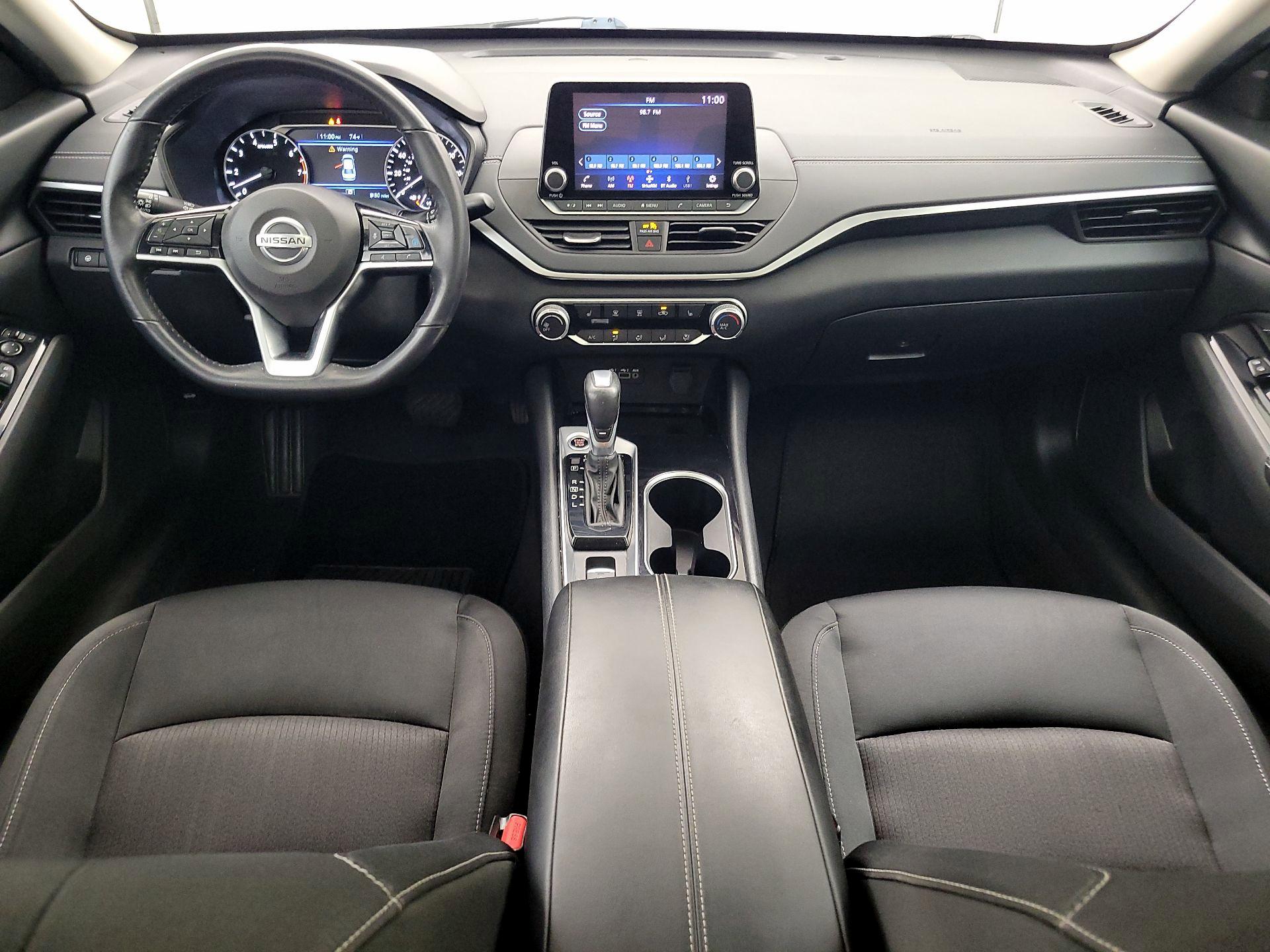 Thumbnail: 2021 Nissan Altima - 9