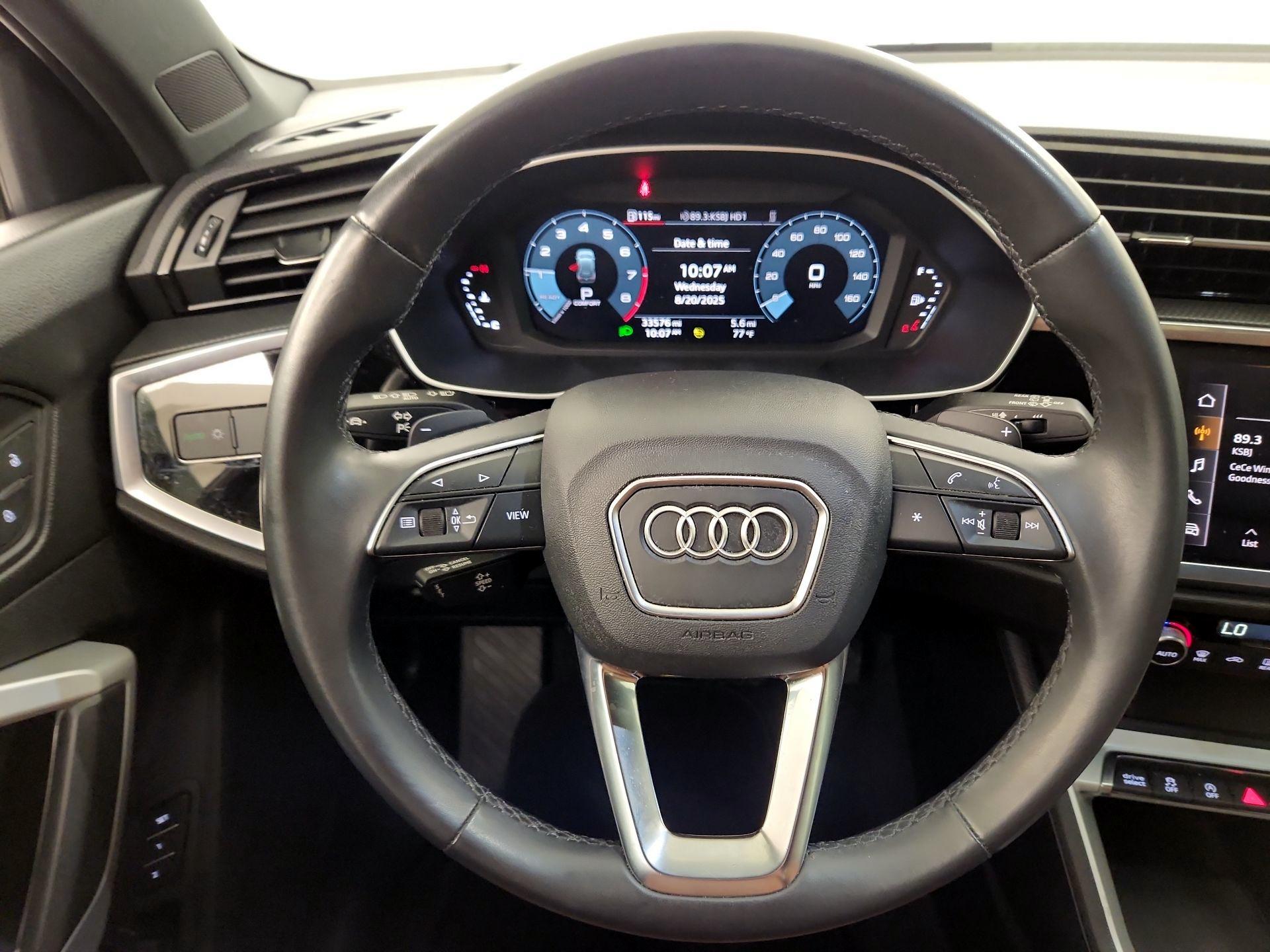 Thumbnail: 2022 Audi Q3 - 10