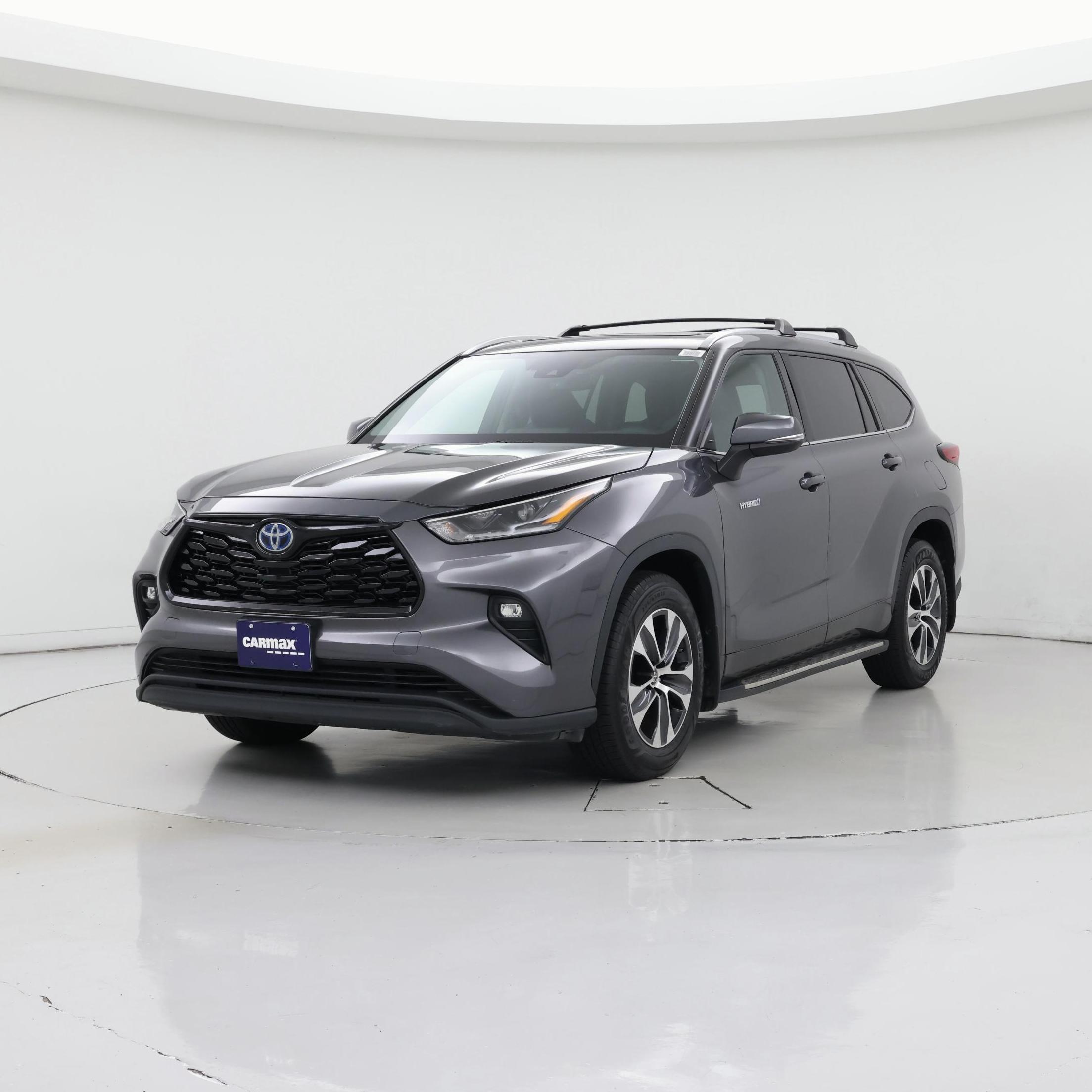 Thumbnail: 2021 Toyota Highlander - 4