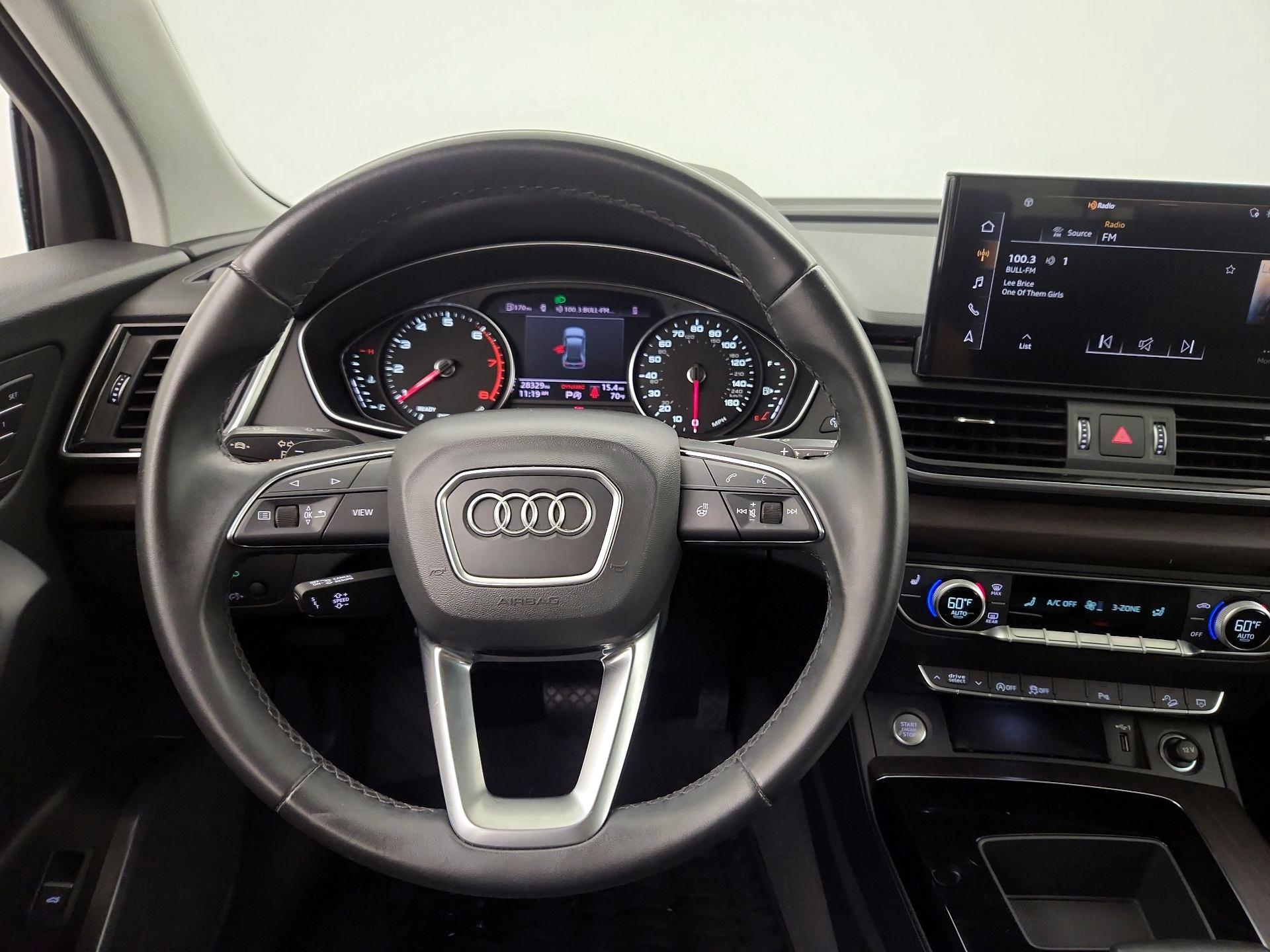 Thumbnail: 2022 Audi Q5 - 10