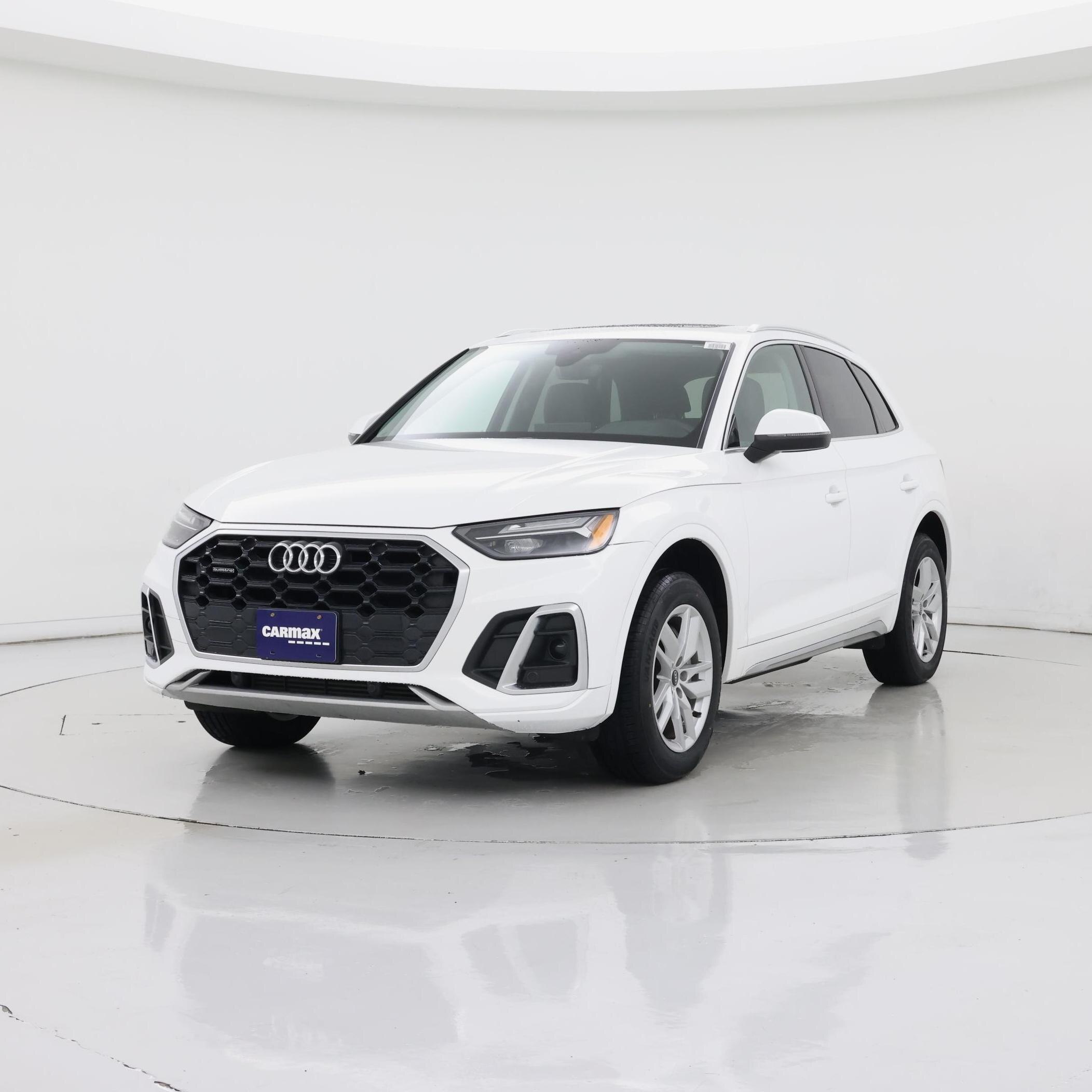 Thumbnail: 2022 Audi Q5 - 4