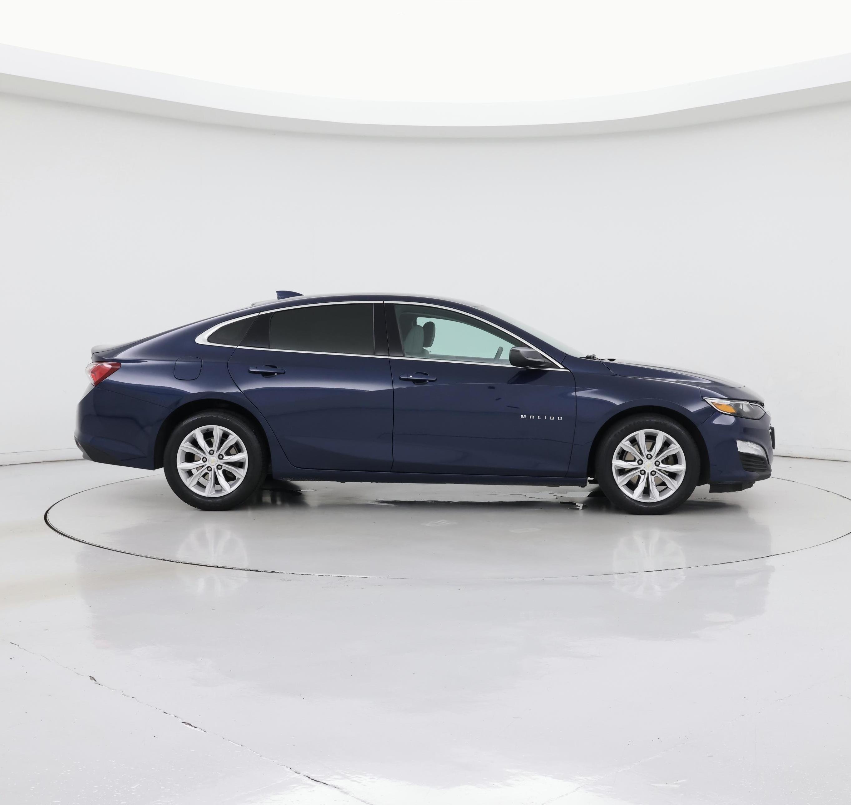 Thumbnail: 2021 Chevrolet Malibu - 7