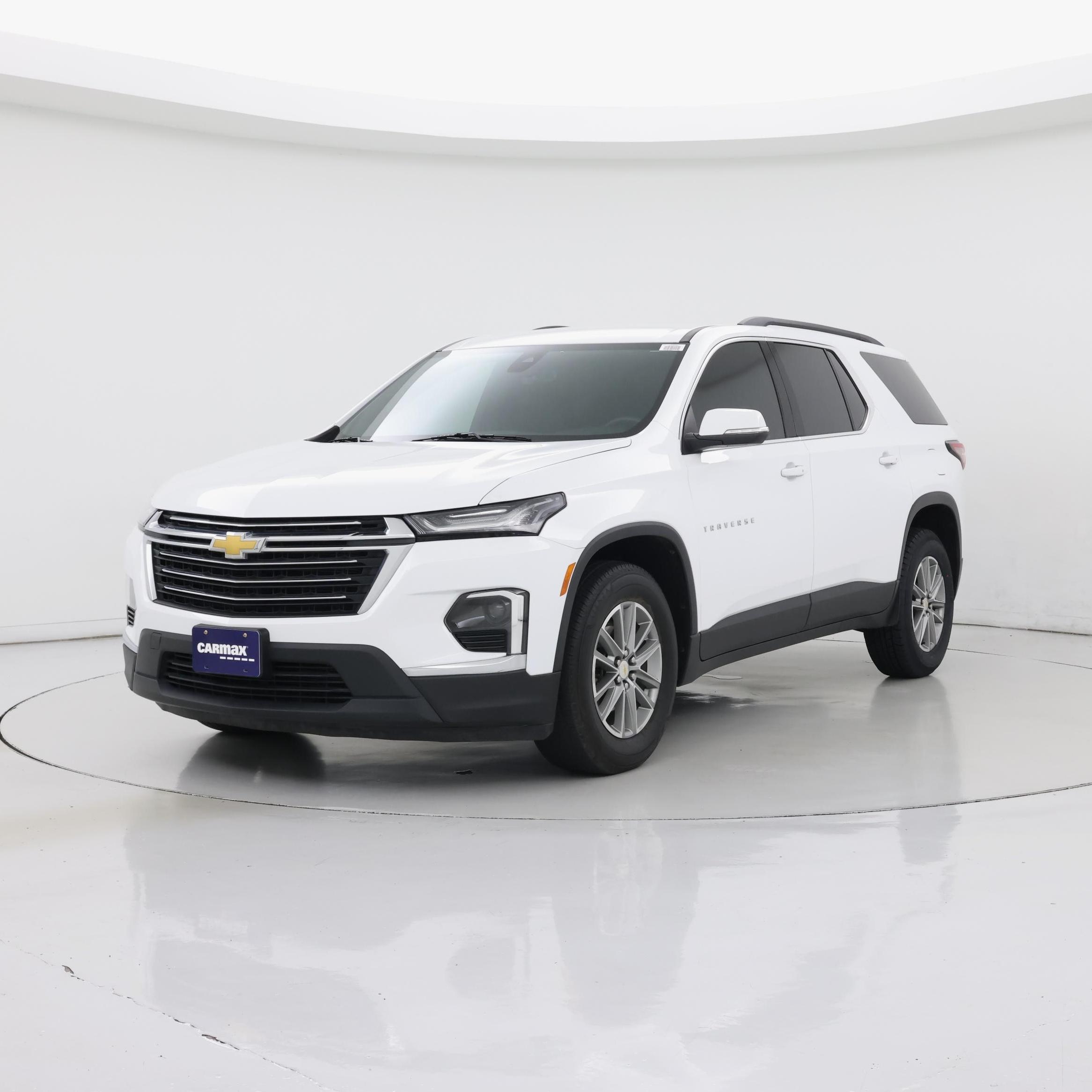 Thumbnail: 2023 Chevrolet Traverse - 4