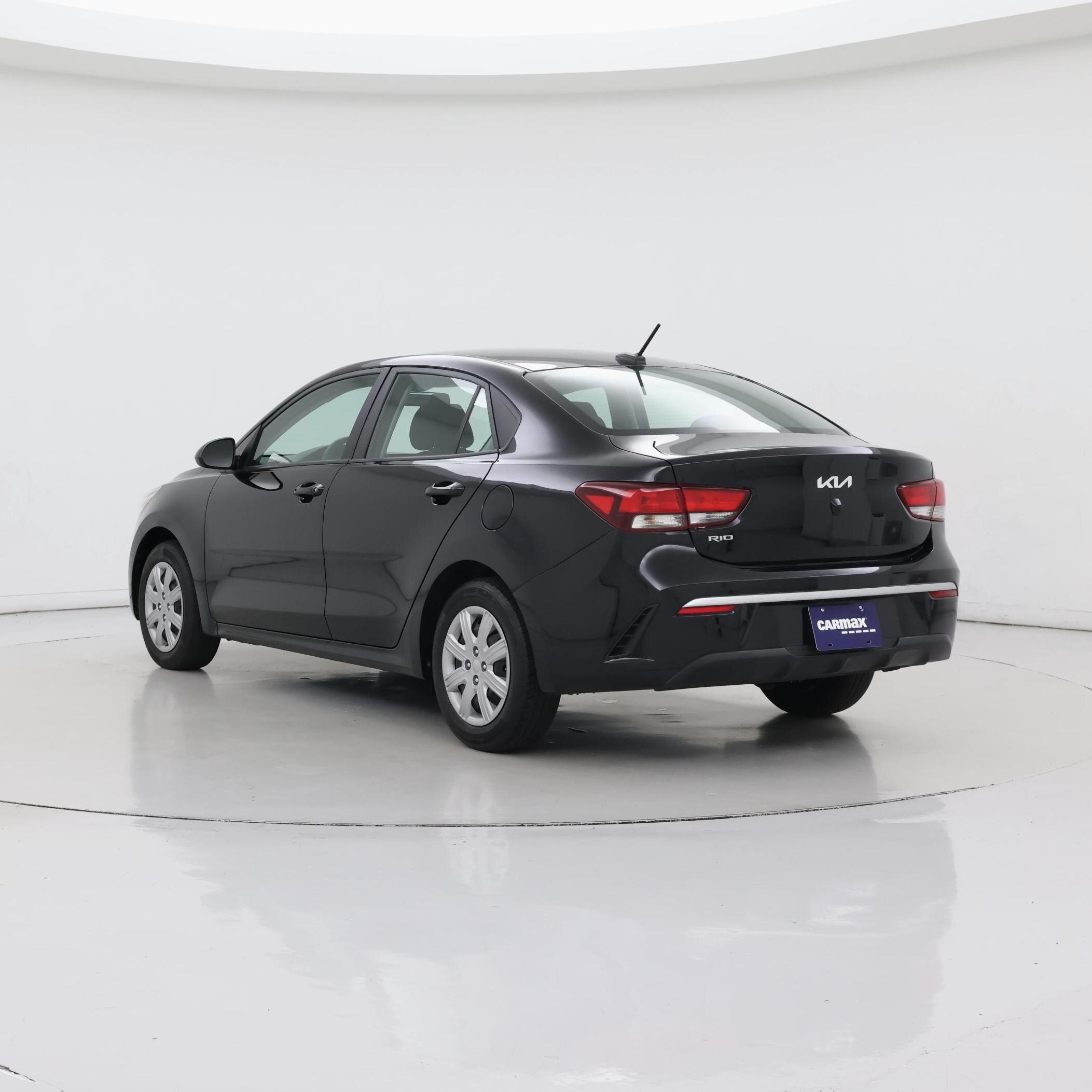Thumbnail: 2022 Kia Rio - 2