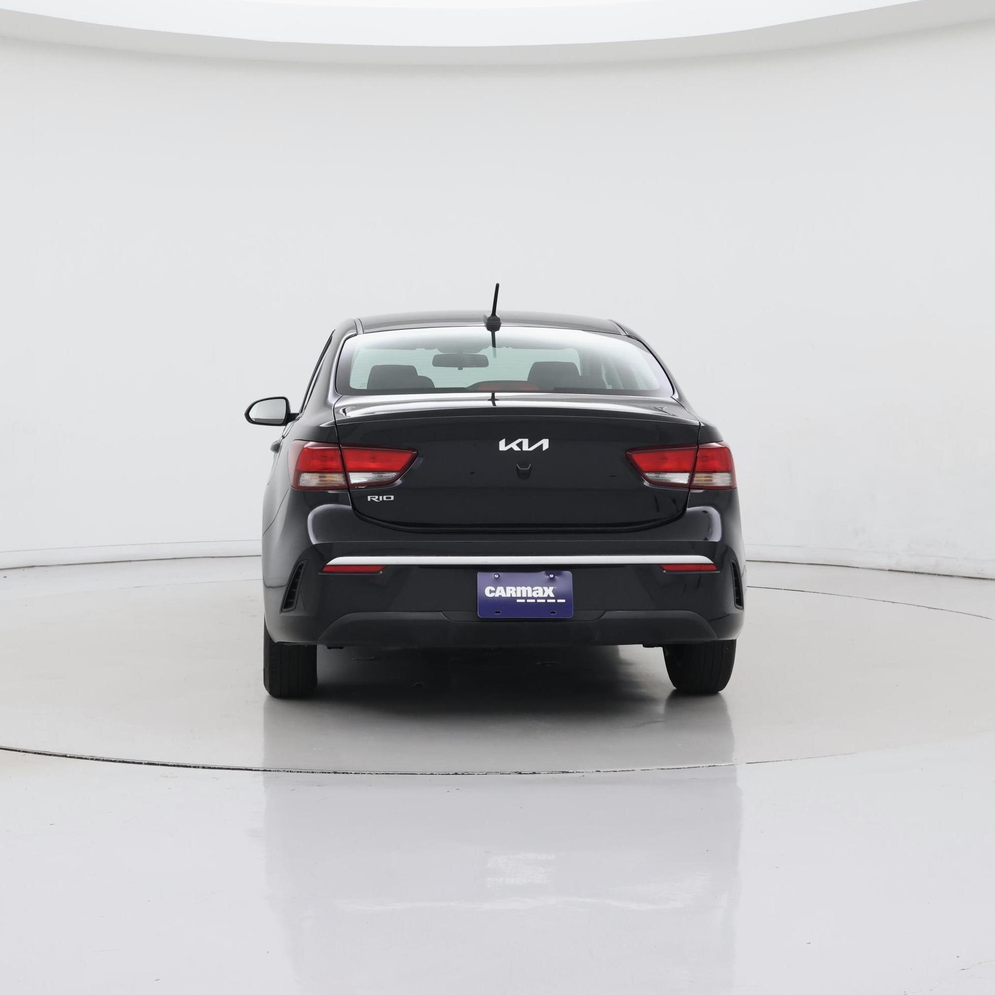 Thumbnail: 2022 Kia Rio - 6