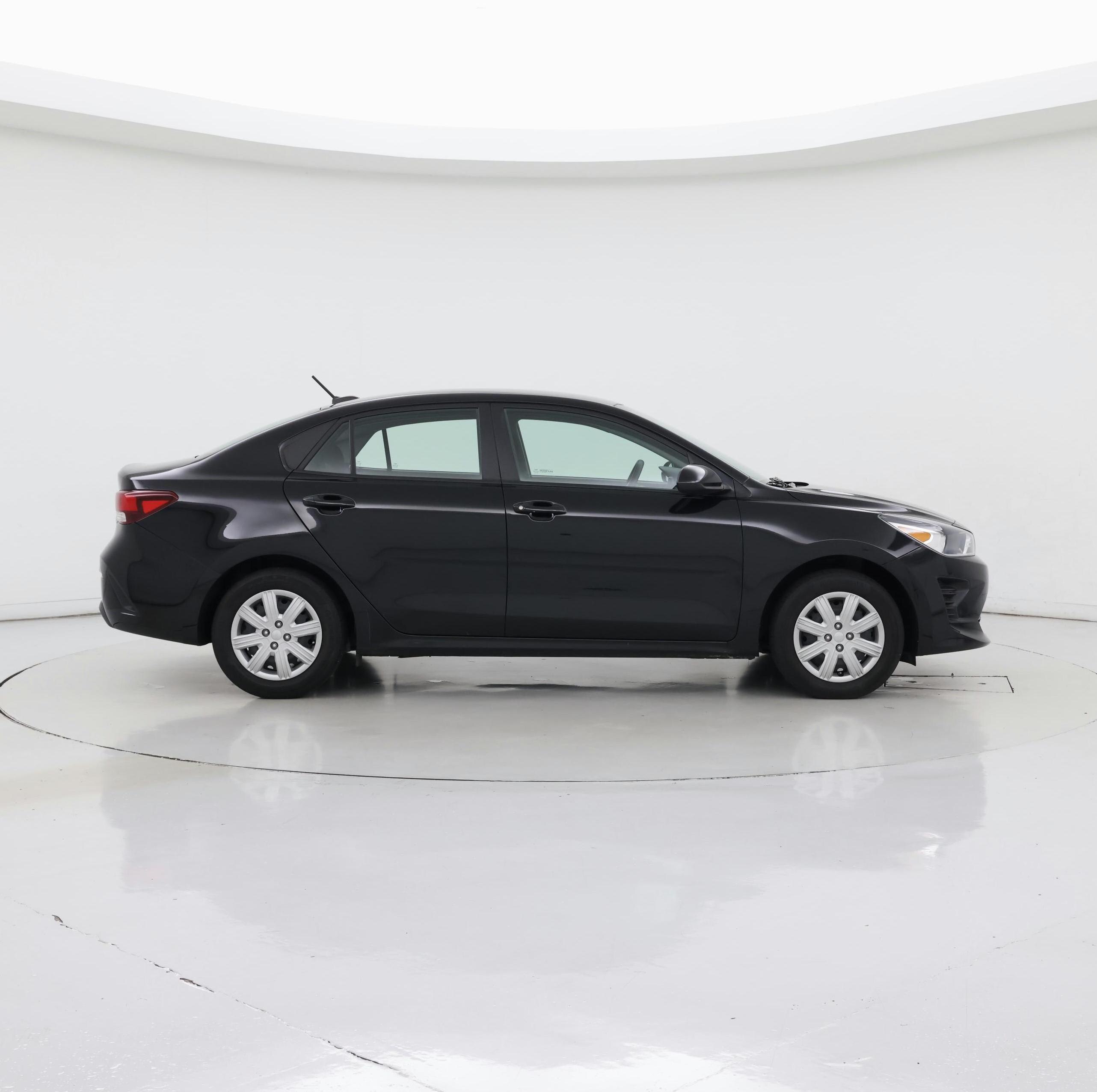 Thumbnail: 2022 Kia Rio - 7