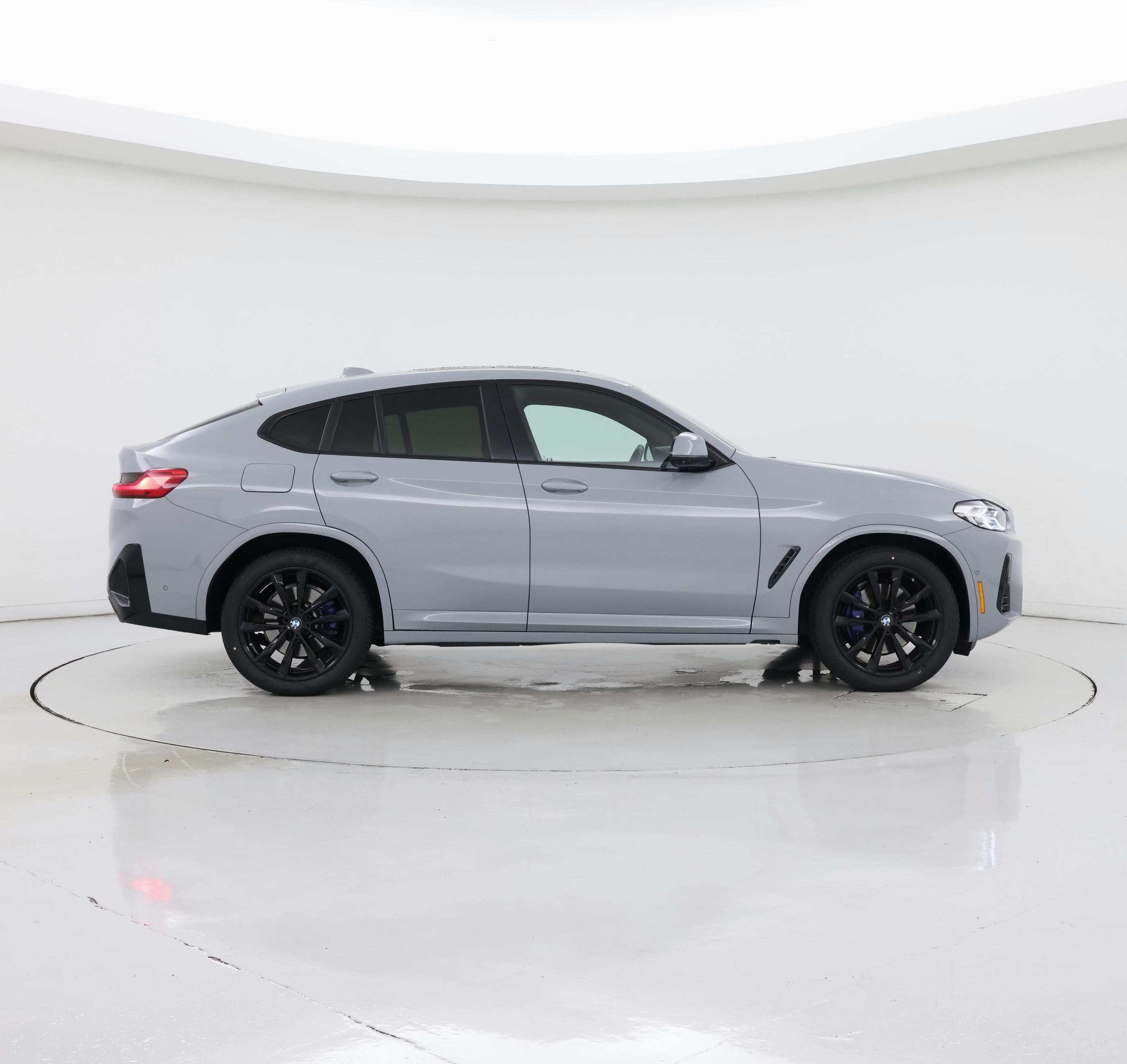 Thumbnail: 2022 BMW X4 - 7