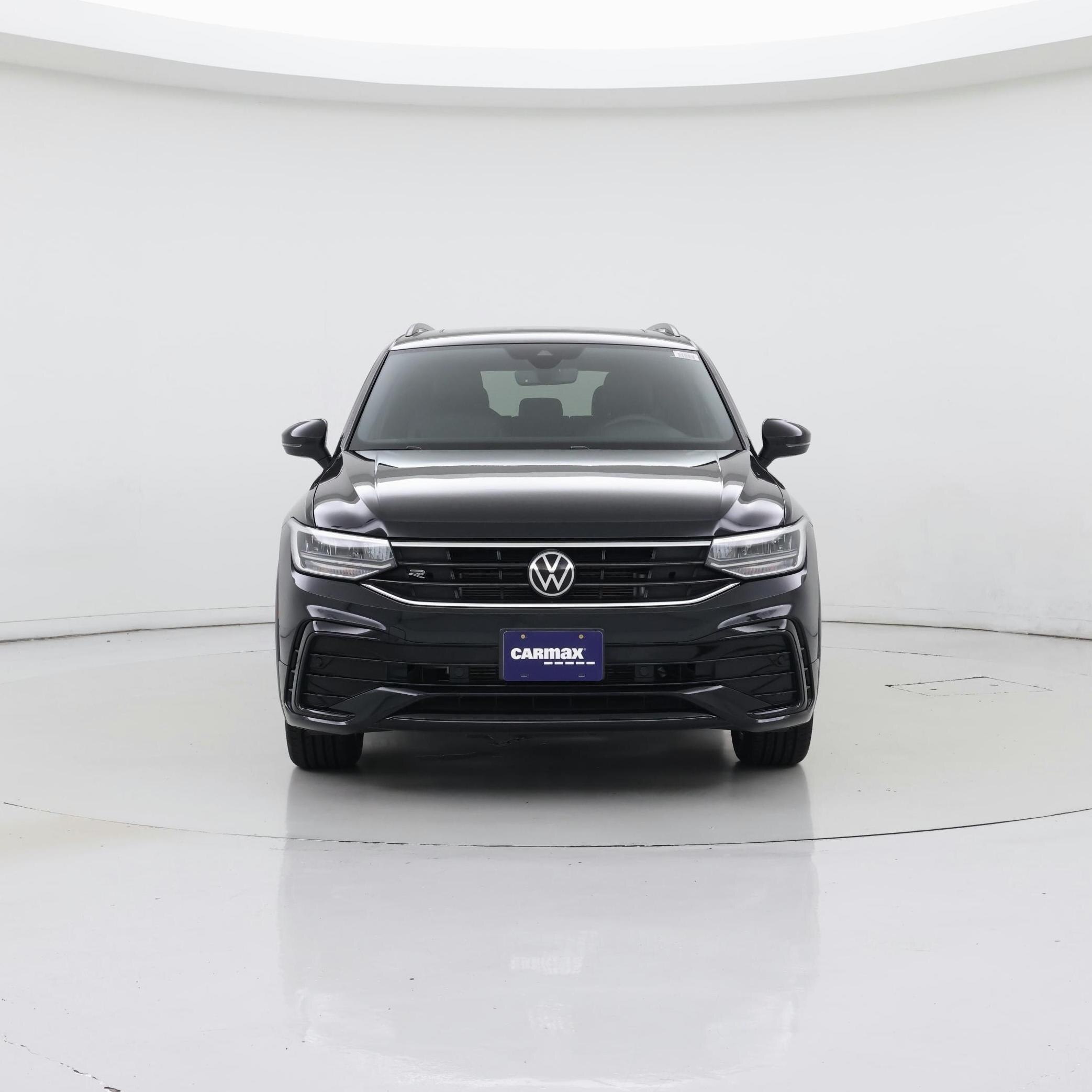Thumbnail: 2022 Volkswagen Tiguan - 5