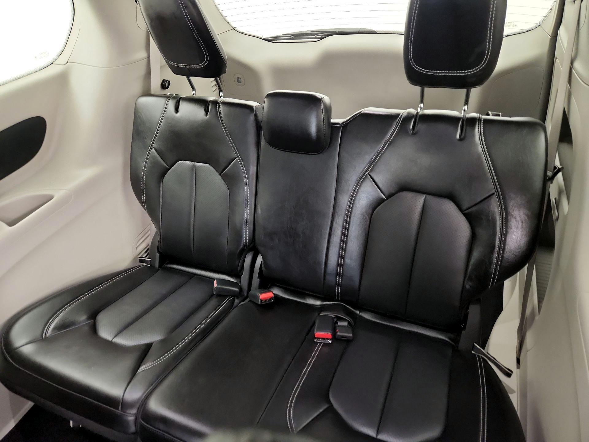 Thumbnail: 2024 Chrysler Pacifica - 20