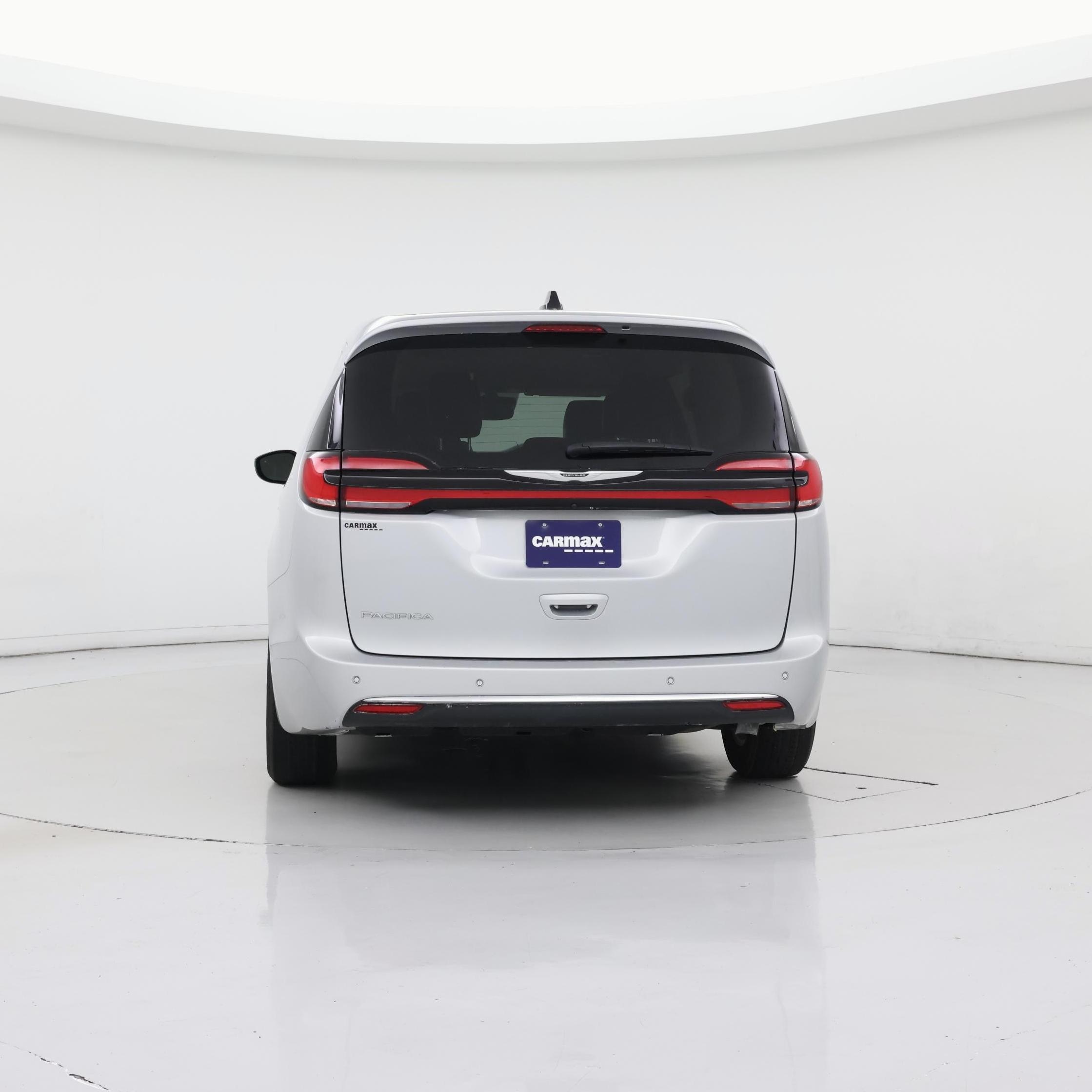 Thumbnail: 2024 Chrysler Pacifica - 6