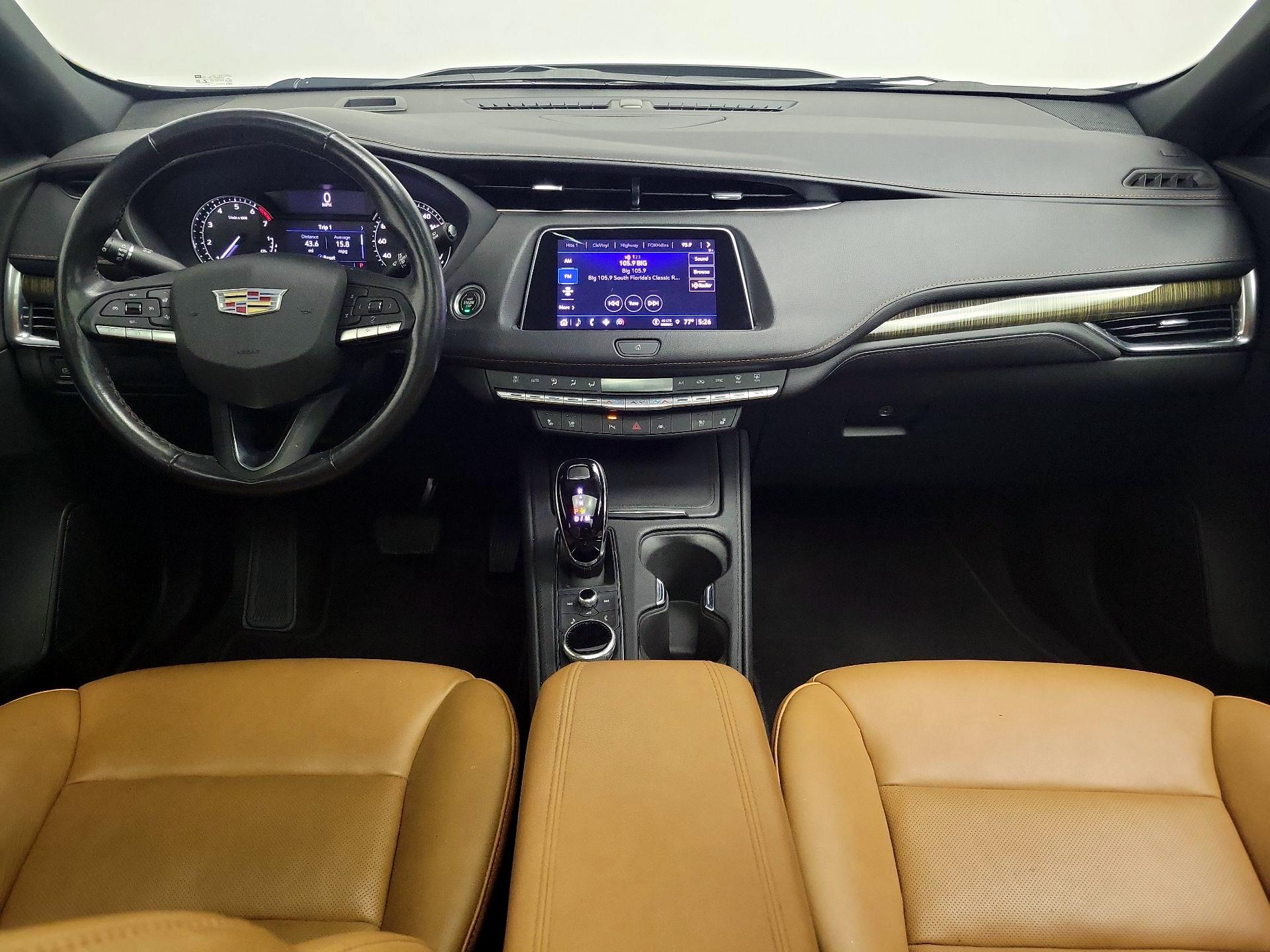 Thumbnail: 2023 Cadillac XT4 - 9