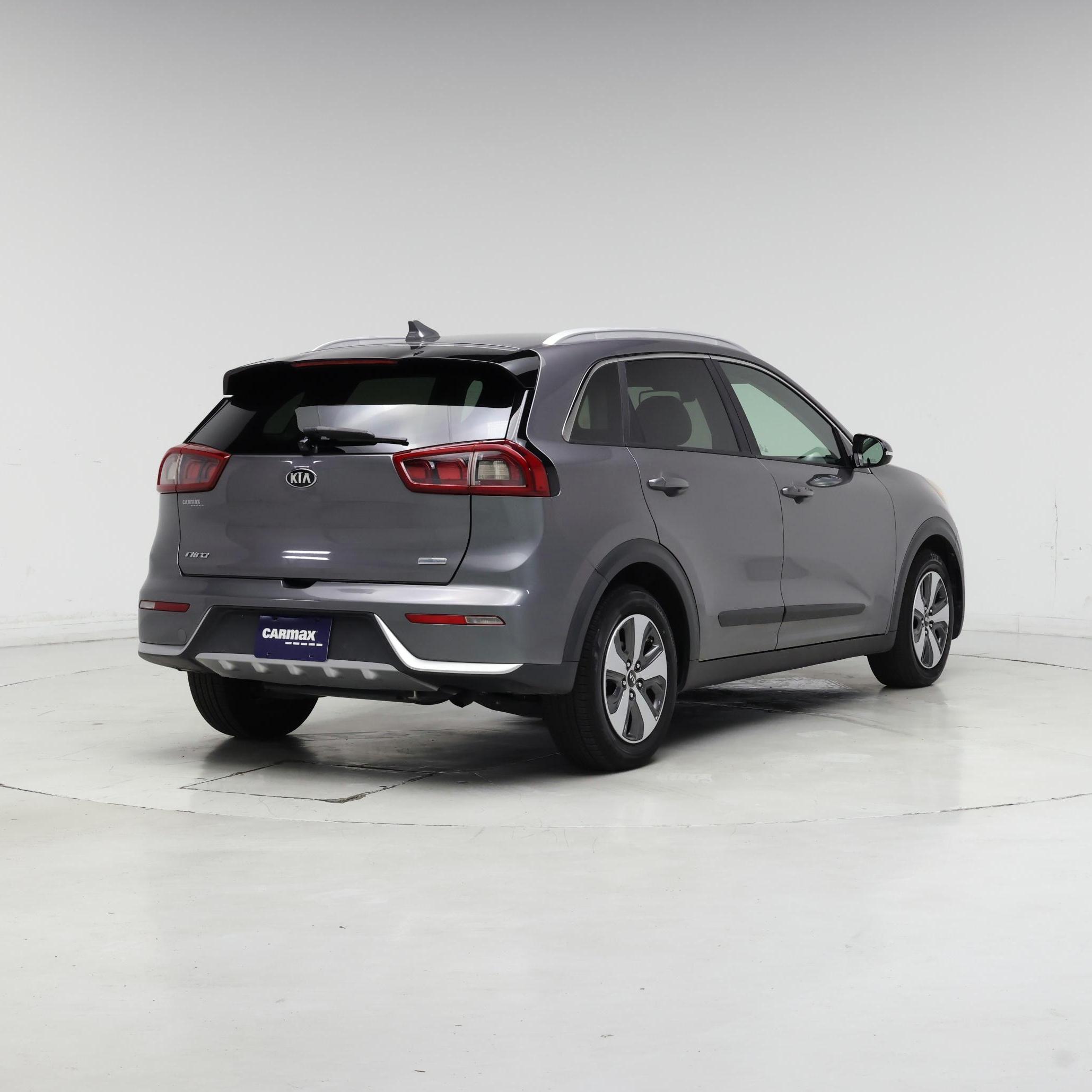 Thumbnail: 2018 Kia Niro - 8