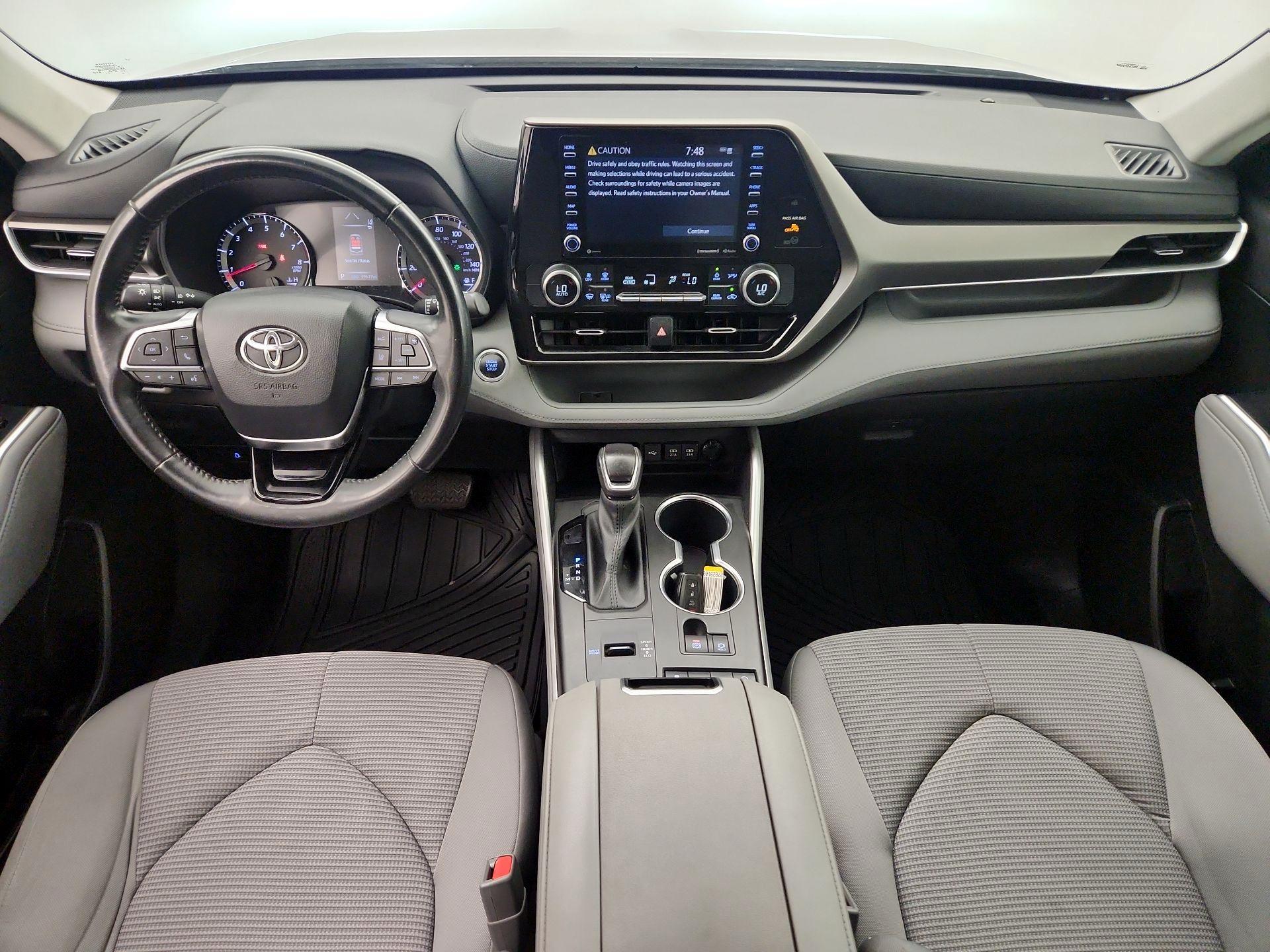 Thumbnail: 2020 Toyota Highlander - 9