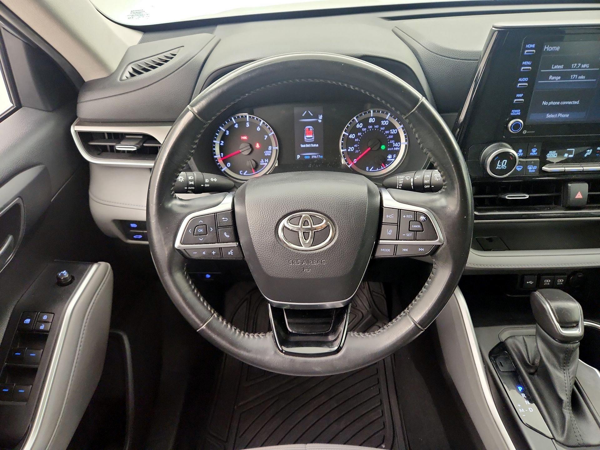 Thumbnail: 2020 Toyota Highlander - 10
