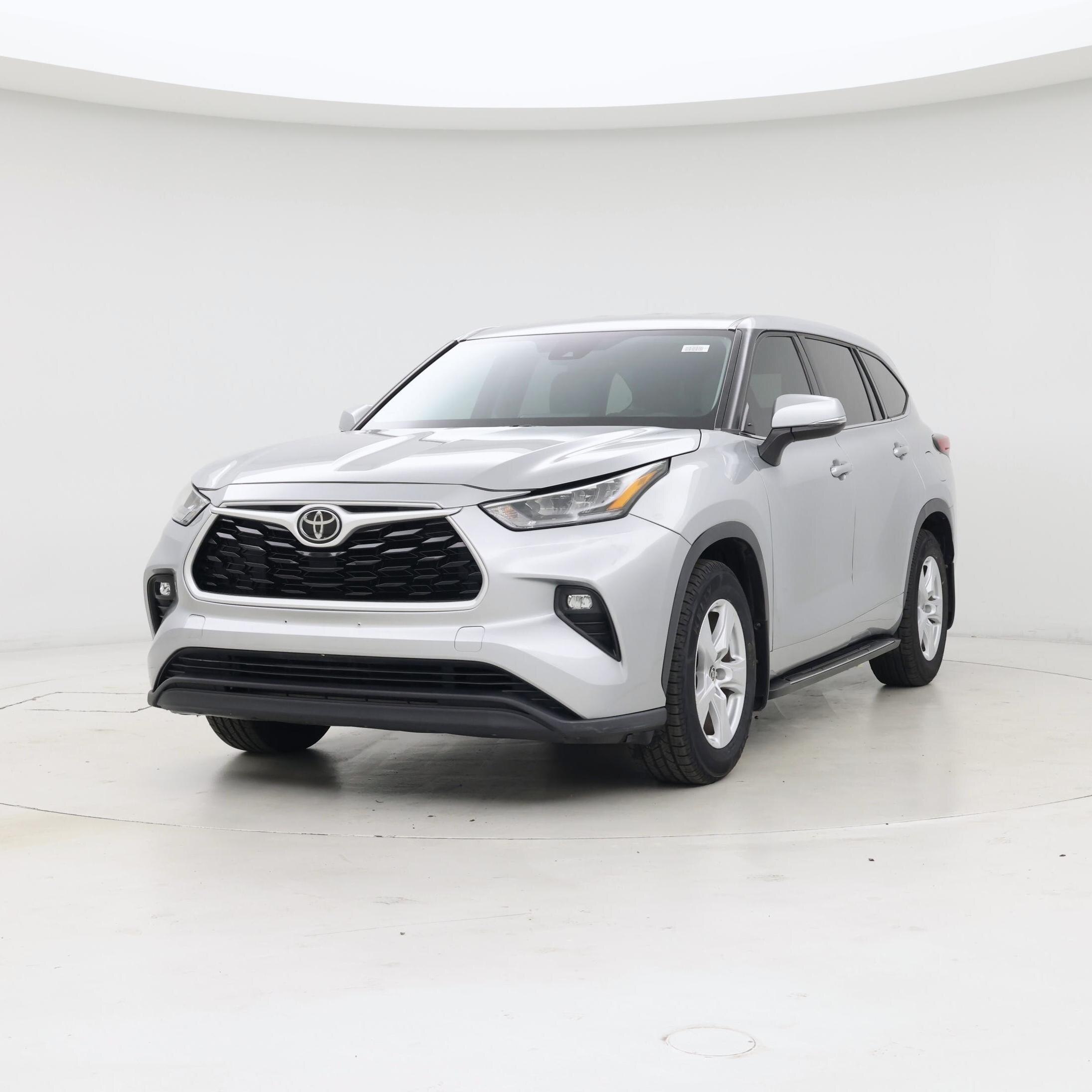 Thumbnail: 2020 Toyota Highlander - 4