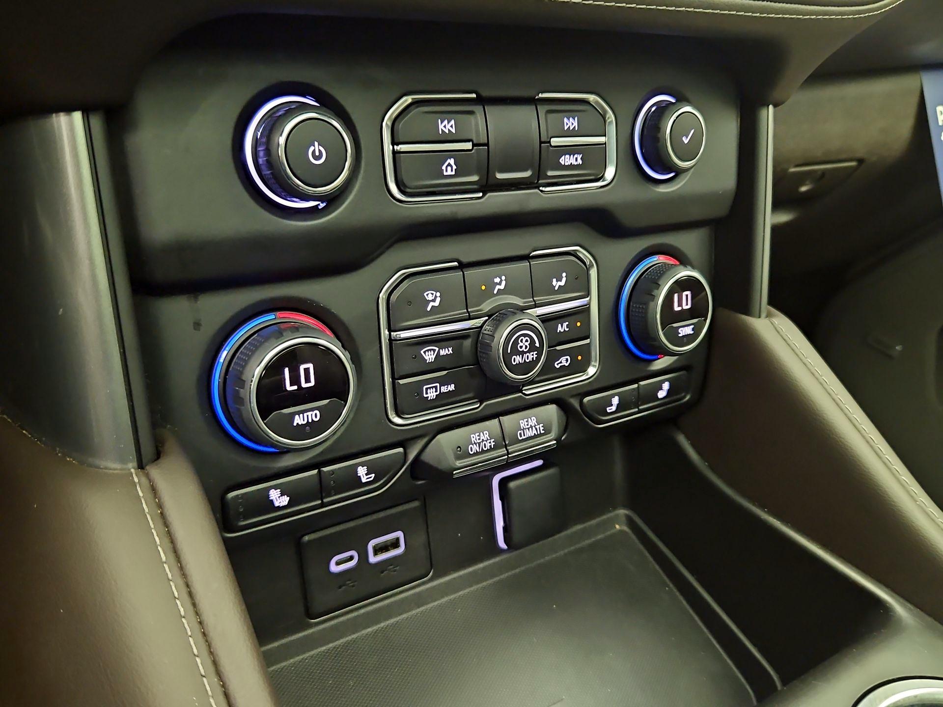 Thumbnail: 2023 Chevrolet Tahoe - 16