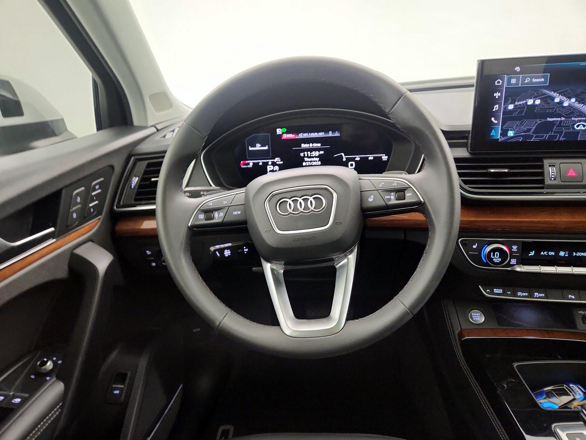 Thumbnail: 2021 Audi Q5 - 10