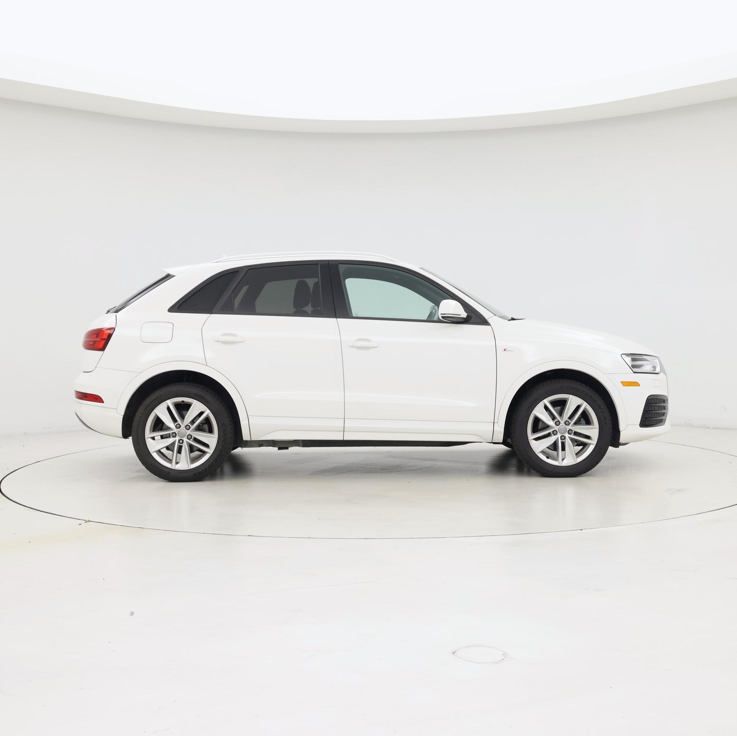 Thumbnail: 2018 Audi Q3 - 7
