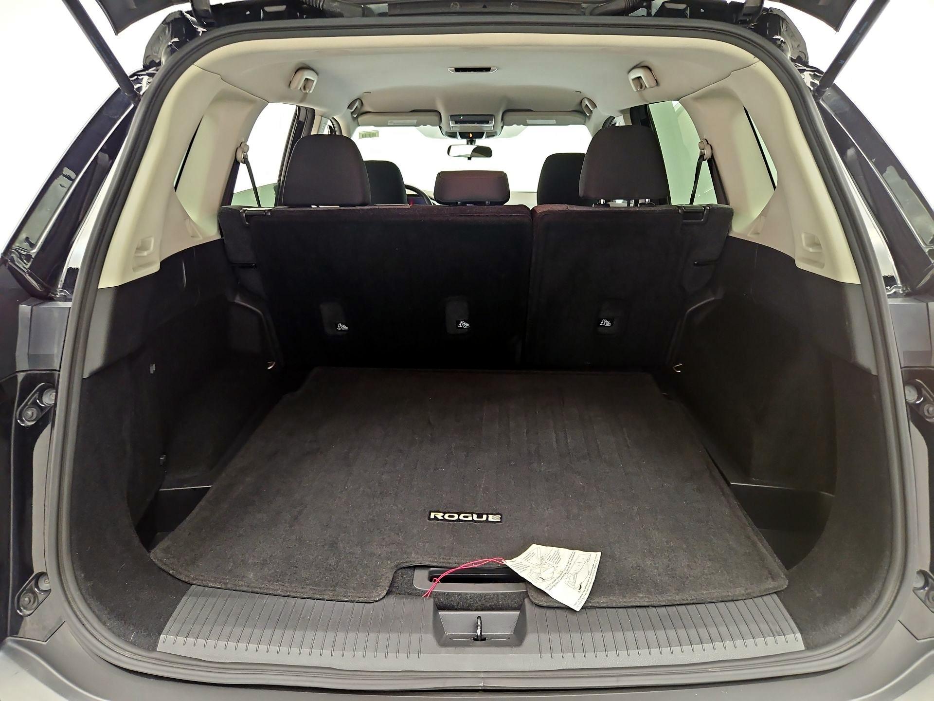 Thumbnail: 2023 Nissan Rogue - 20