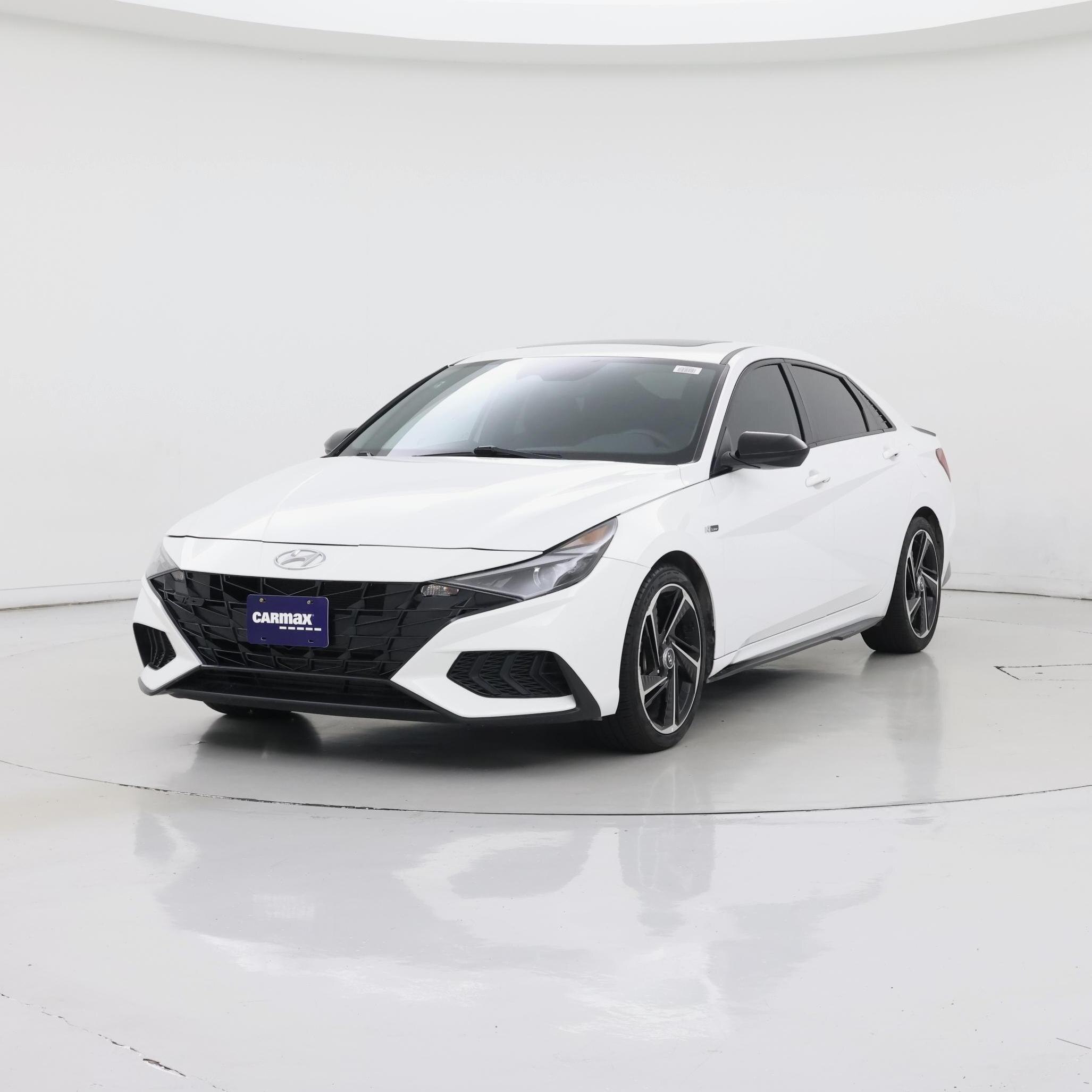Thumbnail: 2023 Hyundai Elantra - 4