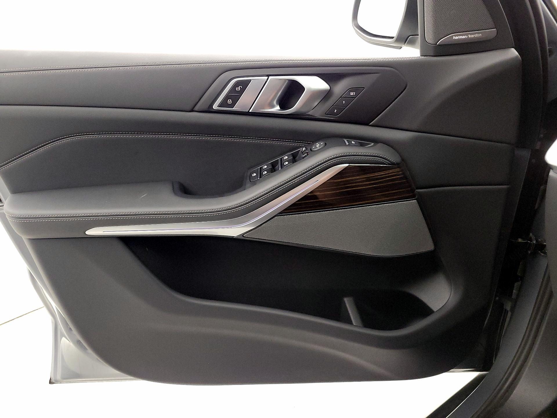 Thumbnail: 2025 BMW X5 - 12