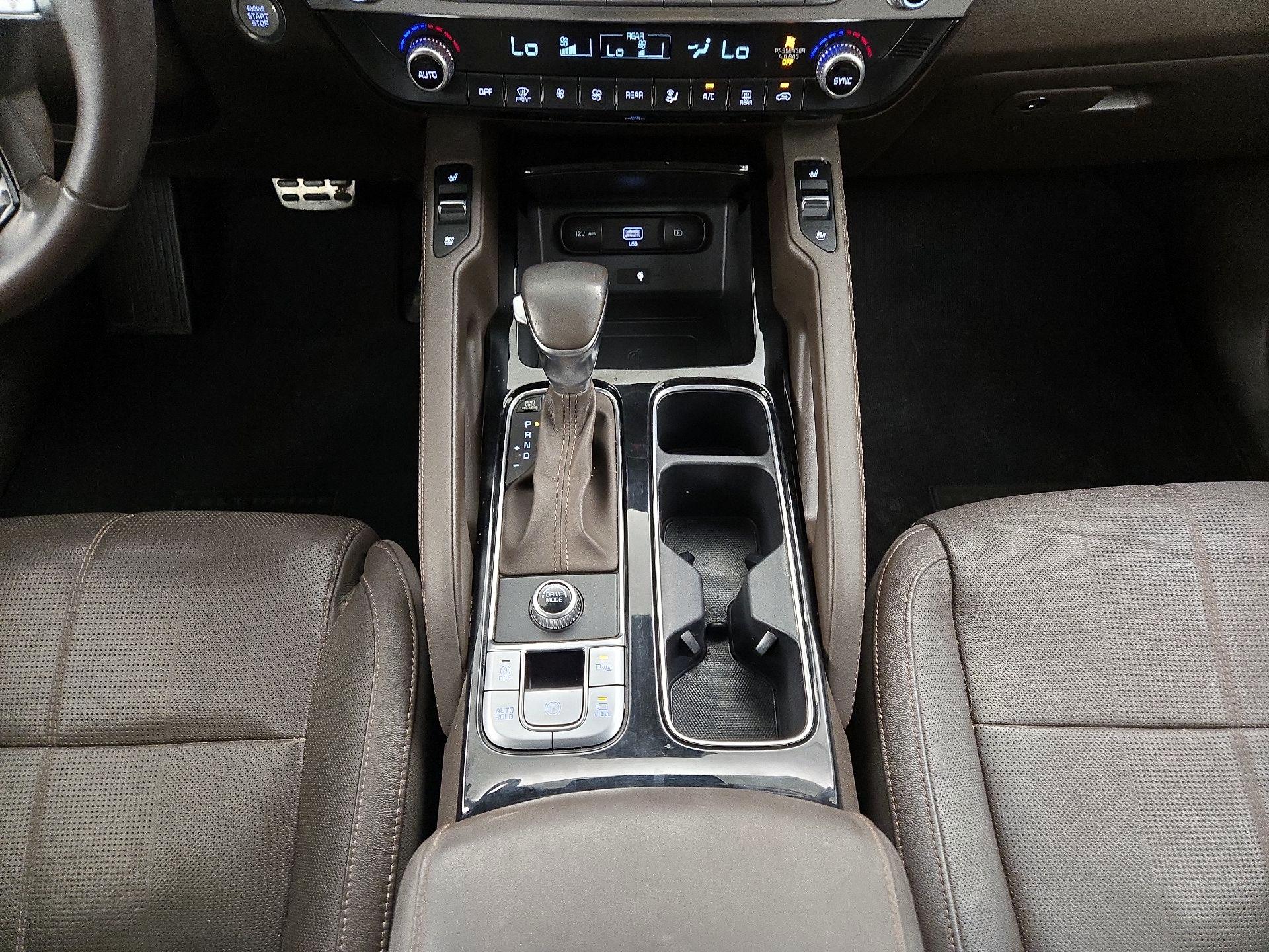 Thumbnail: 2020 Kia Telluride - 18