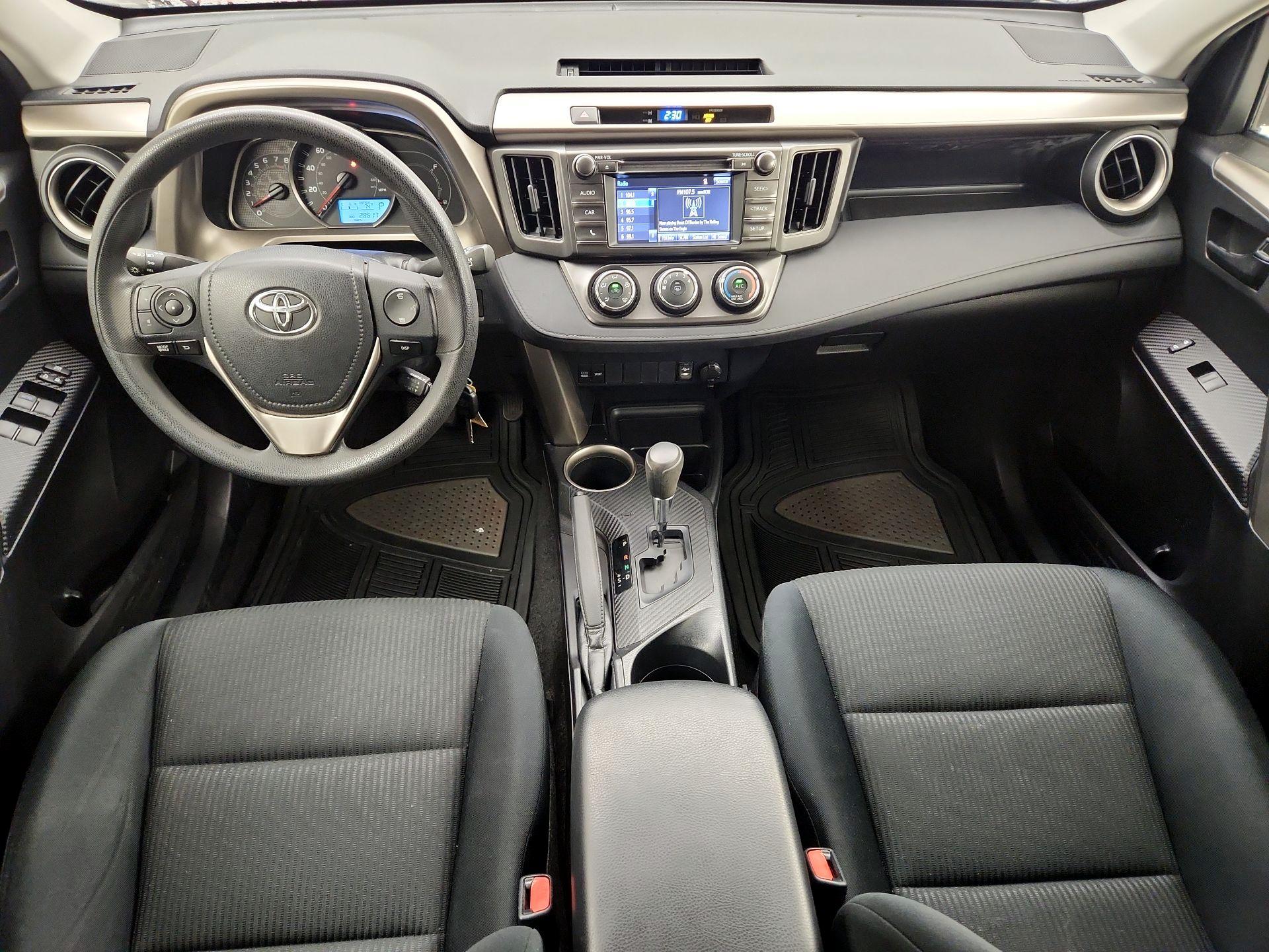 Thumbnail: 2014 Toyota RAV4 - 9
