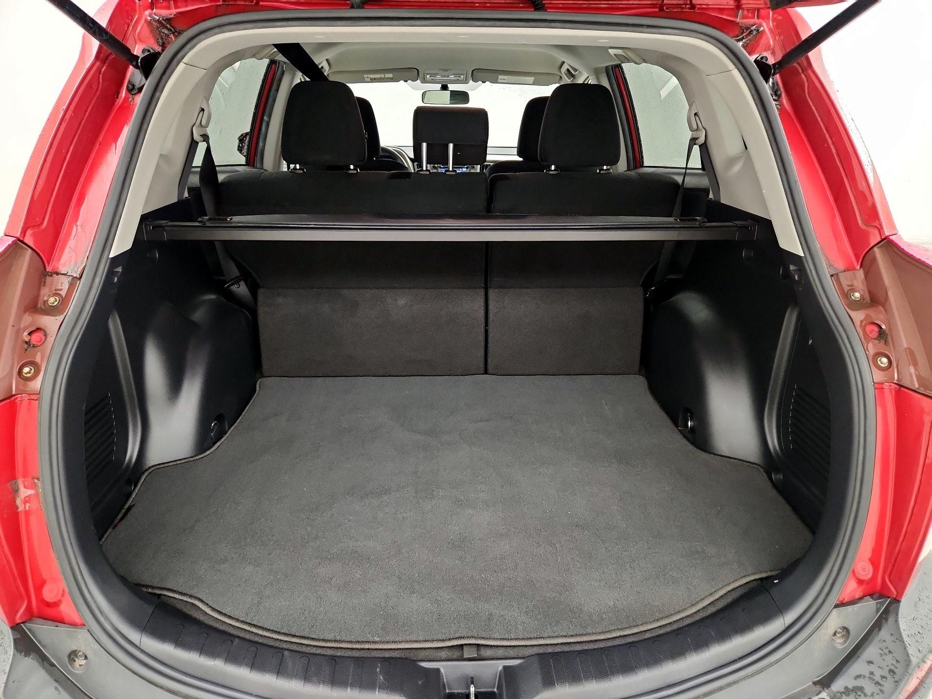 Thumbnail: 2014 Toyota RAV4 - 19