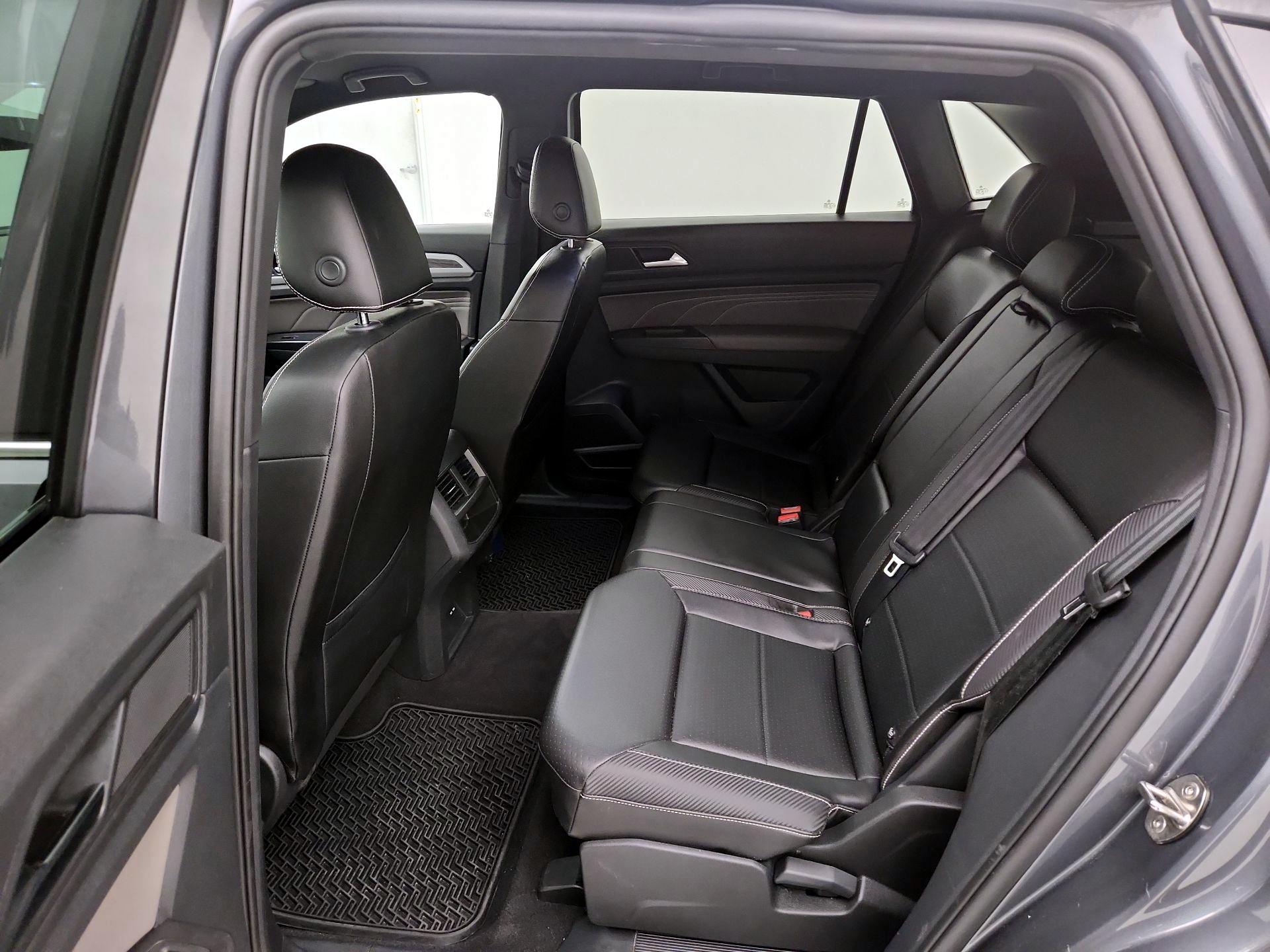 Thumbnail: 2022 Volkswagen Atlas - 18