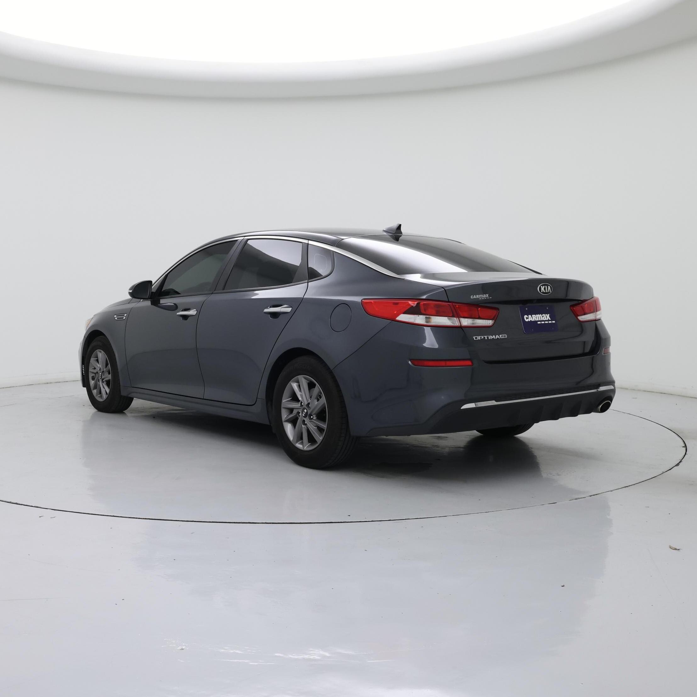 Thumbnail: 2020 Kia Optima - 2