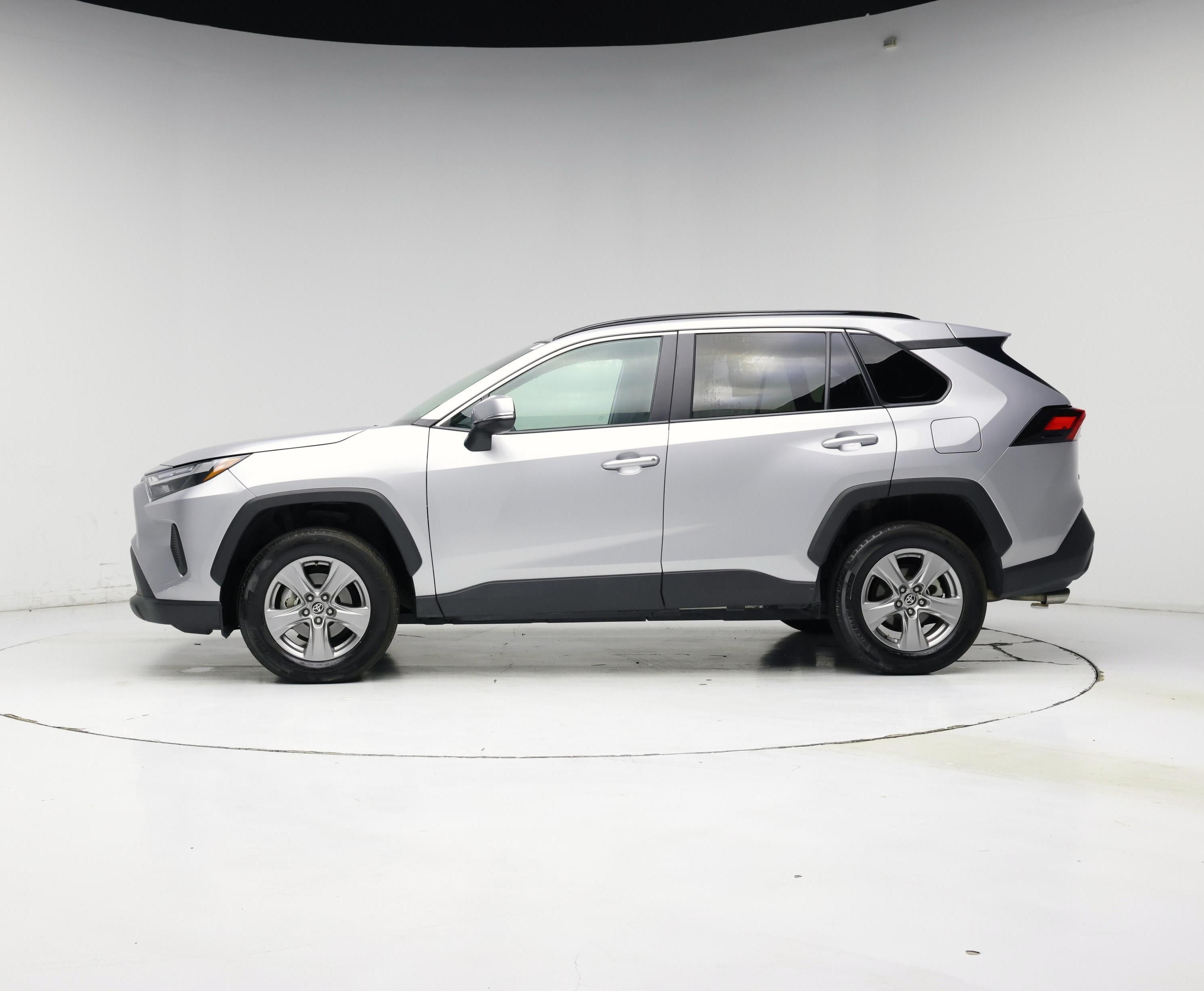 Thumbnail: 2024 Toyota RAV4 - 3