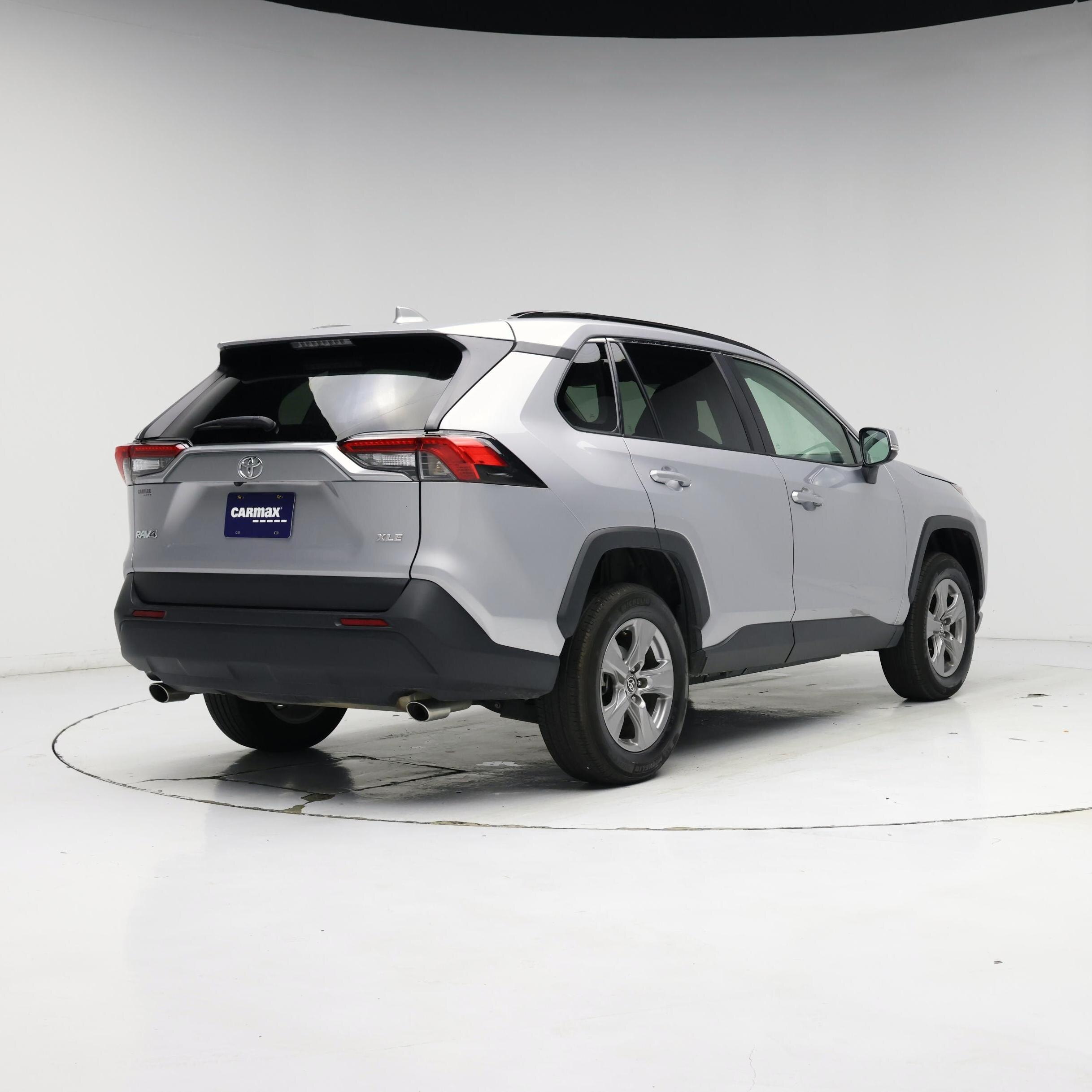 Thumbnail: 2024 Toyota RAV4 - 8