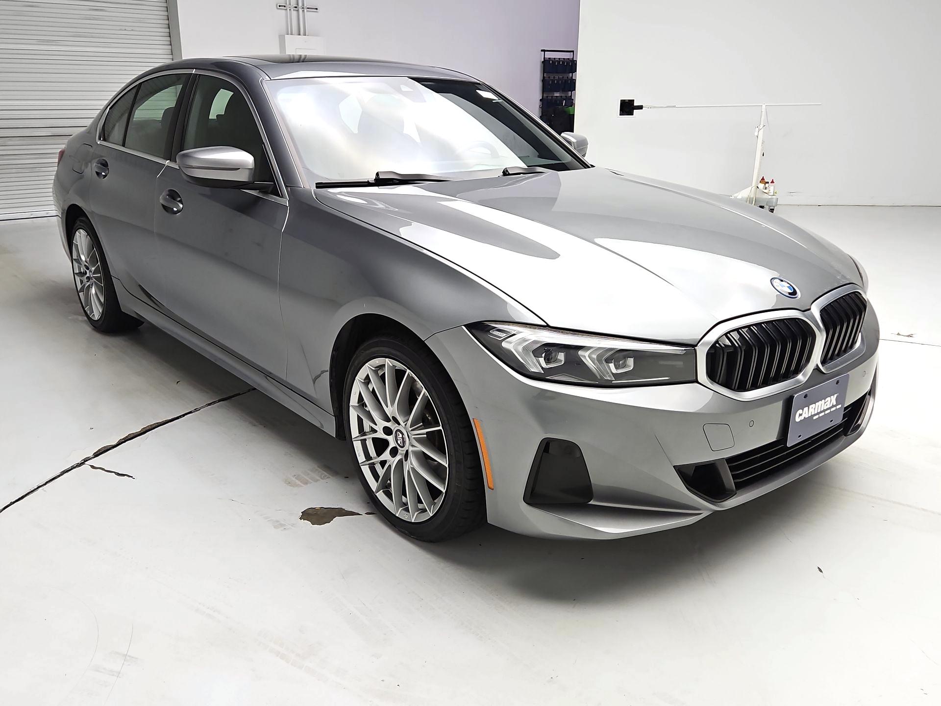 Thumbnail: 2024 BMW 3 Series - 1