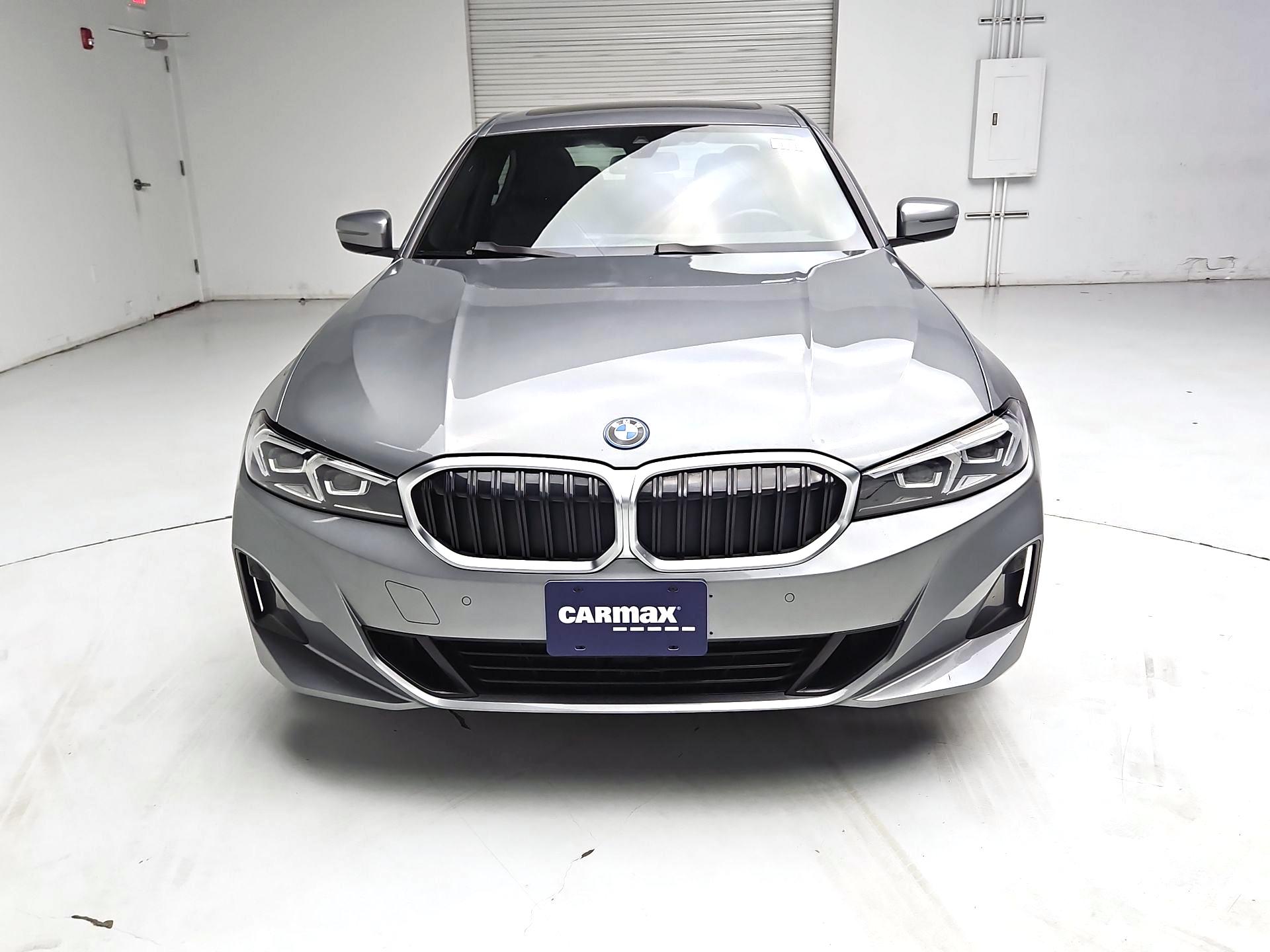 Thumbnail: 2024 BMW 3 Series - 2