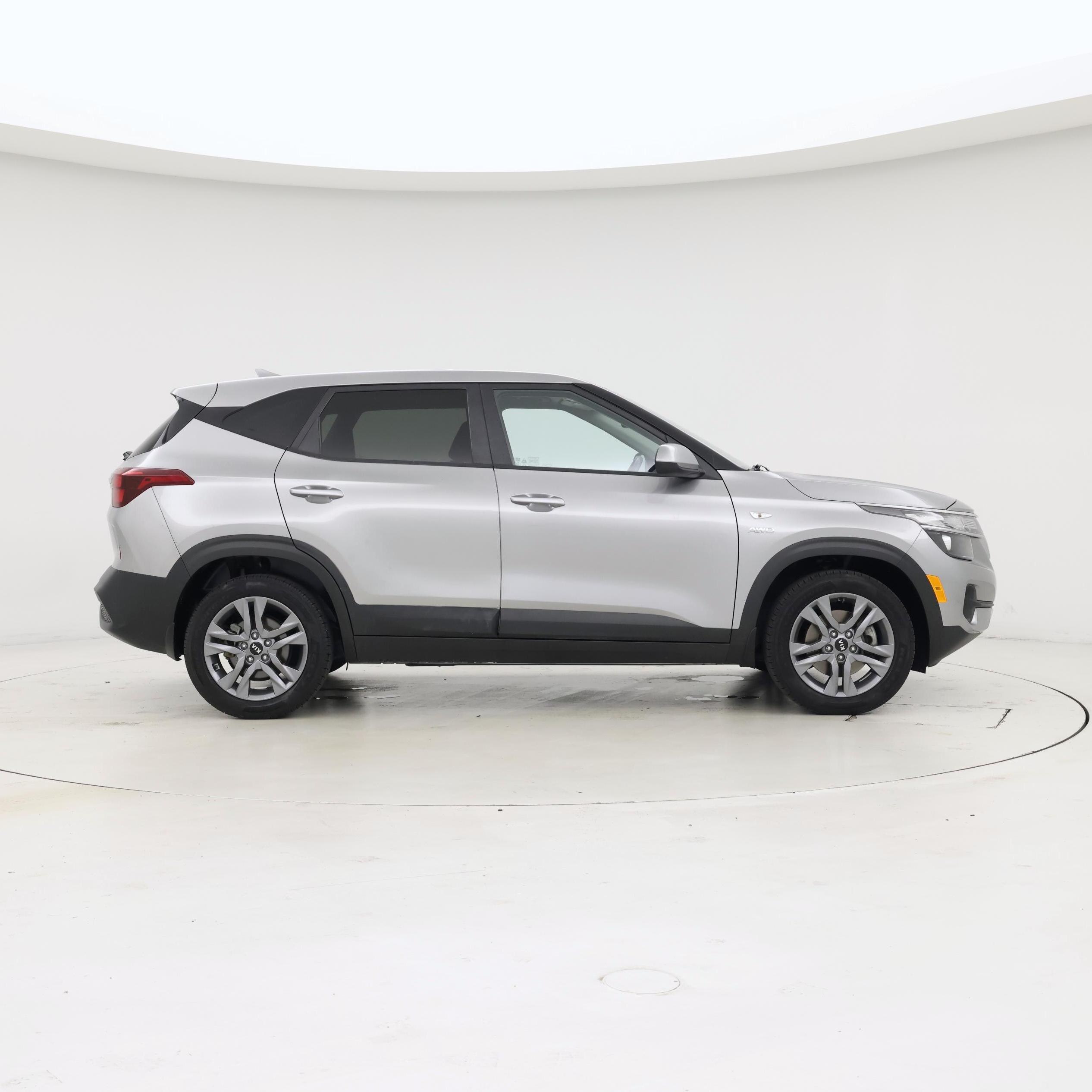 Thumbnail: 2021 Kia Seltos - 7