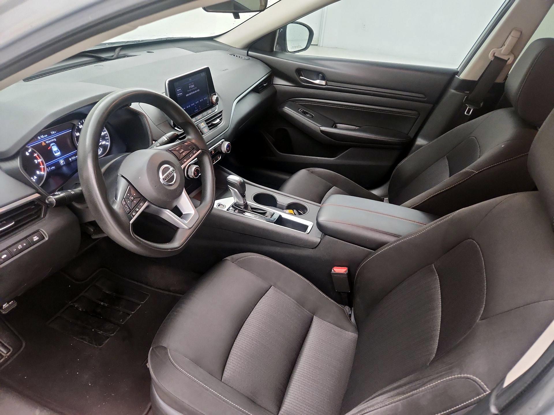 Thumbnail: 2019 Nissan Altima - 11