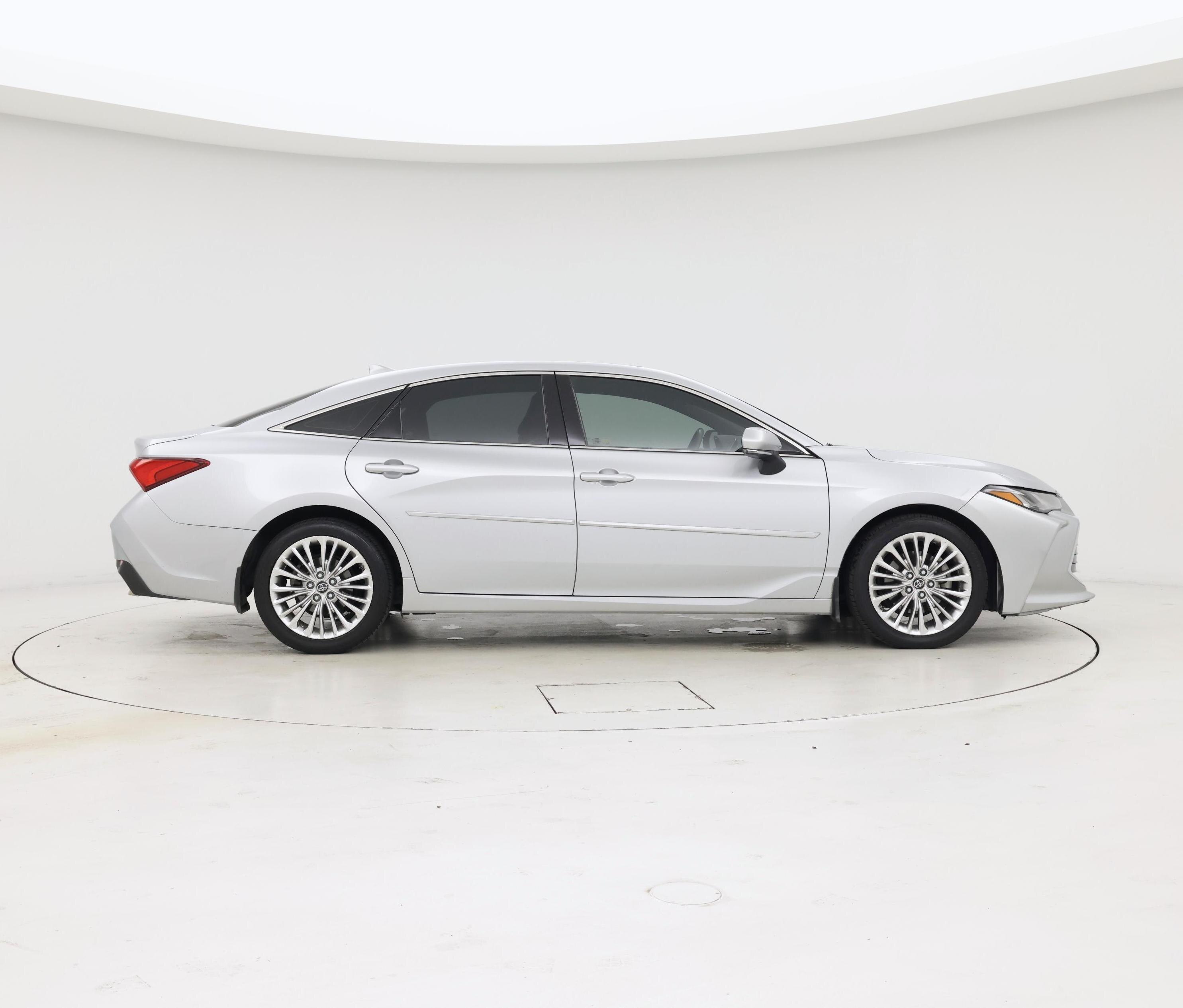 Thumbnail: 2019 Toyota Avalon - 7
