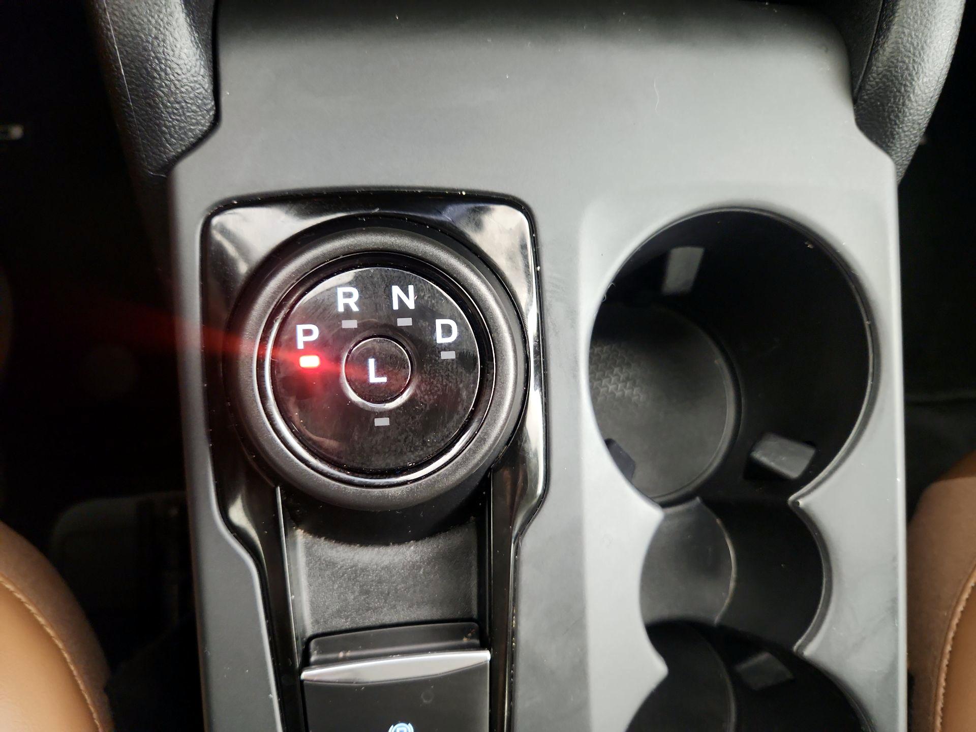 Thumbnail: 2023 Ford Bronco Sport - 17