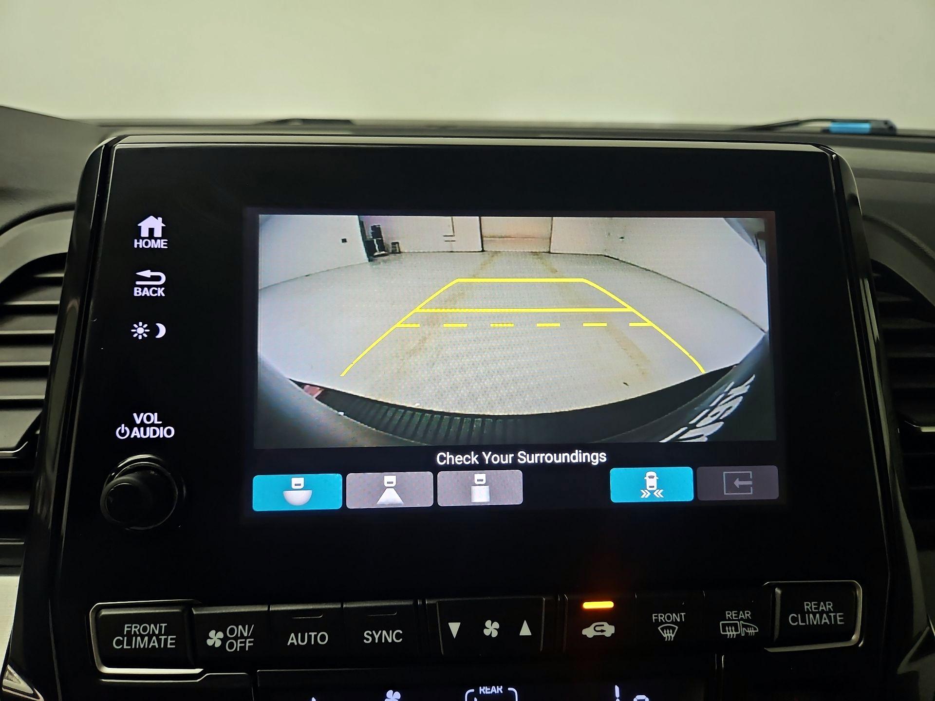 Thumbnail: 2019 Honda Odyssey - 15